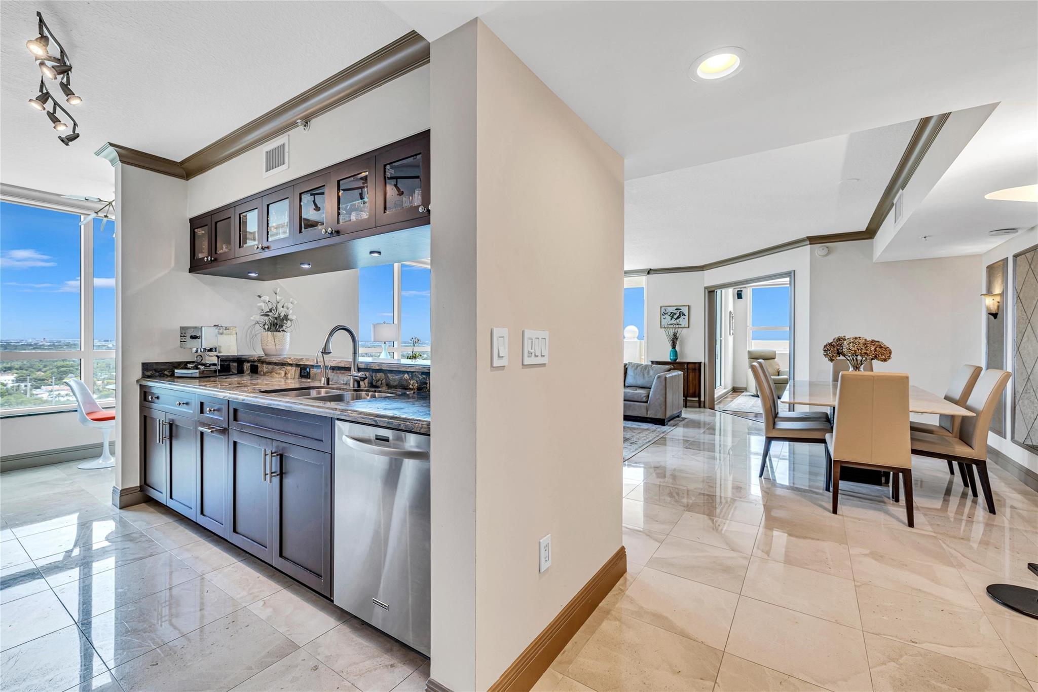 610 W Las Olas Blvd 1911N