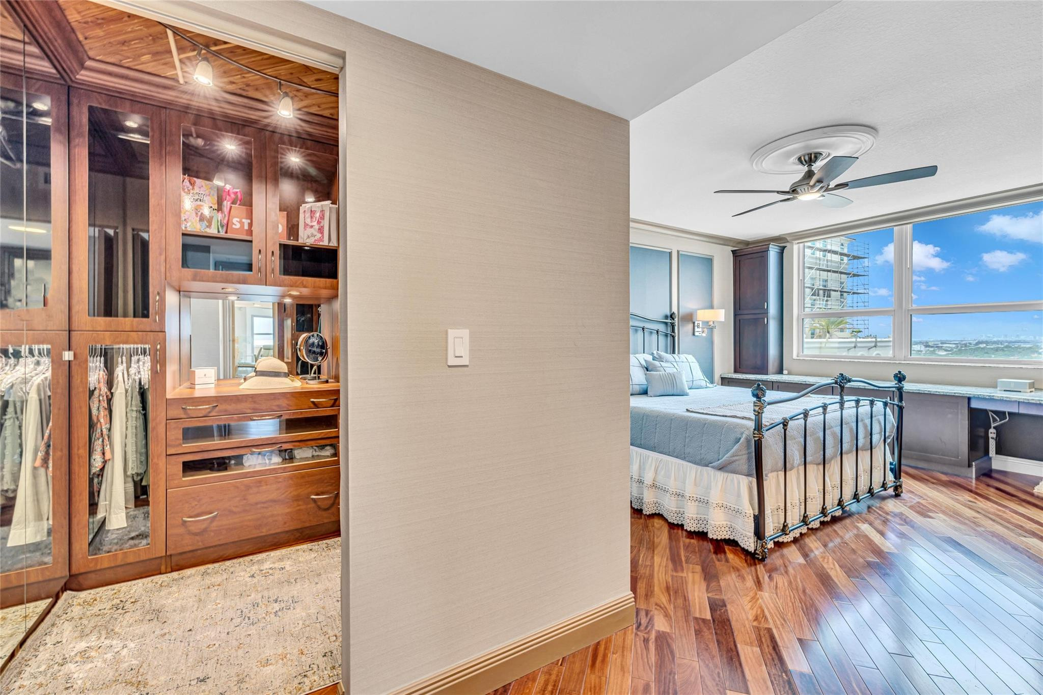 610 W Las Olas Blvd 1911N