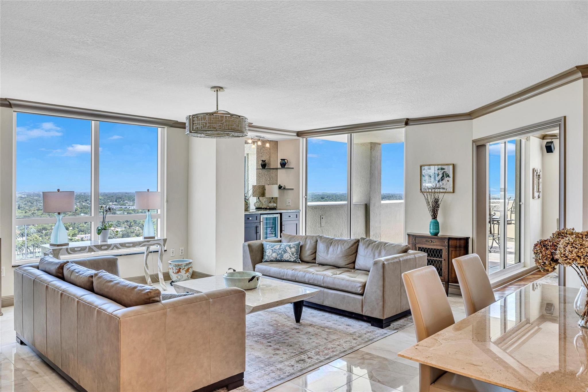 610 W Las Olas Blvd 1911N