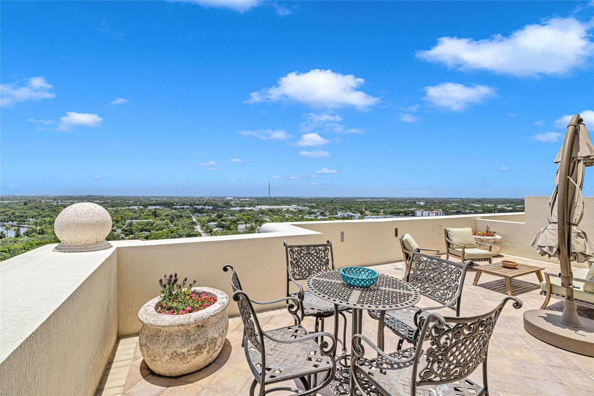 610 W Las Olas Blvd 1911N