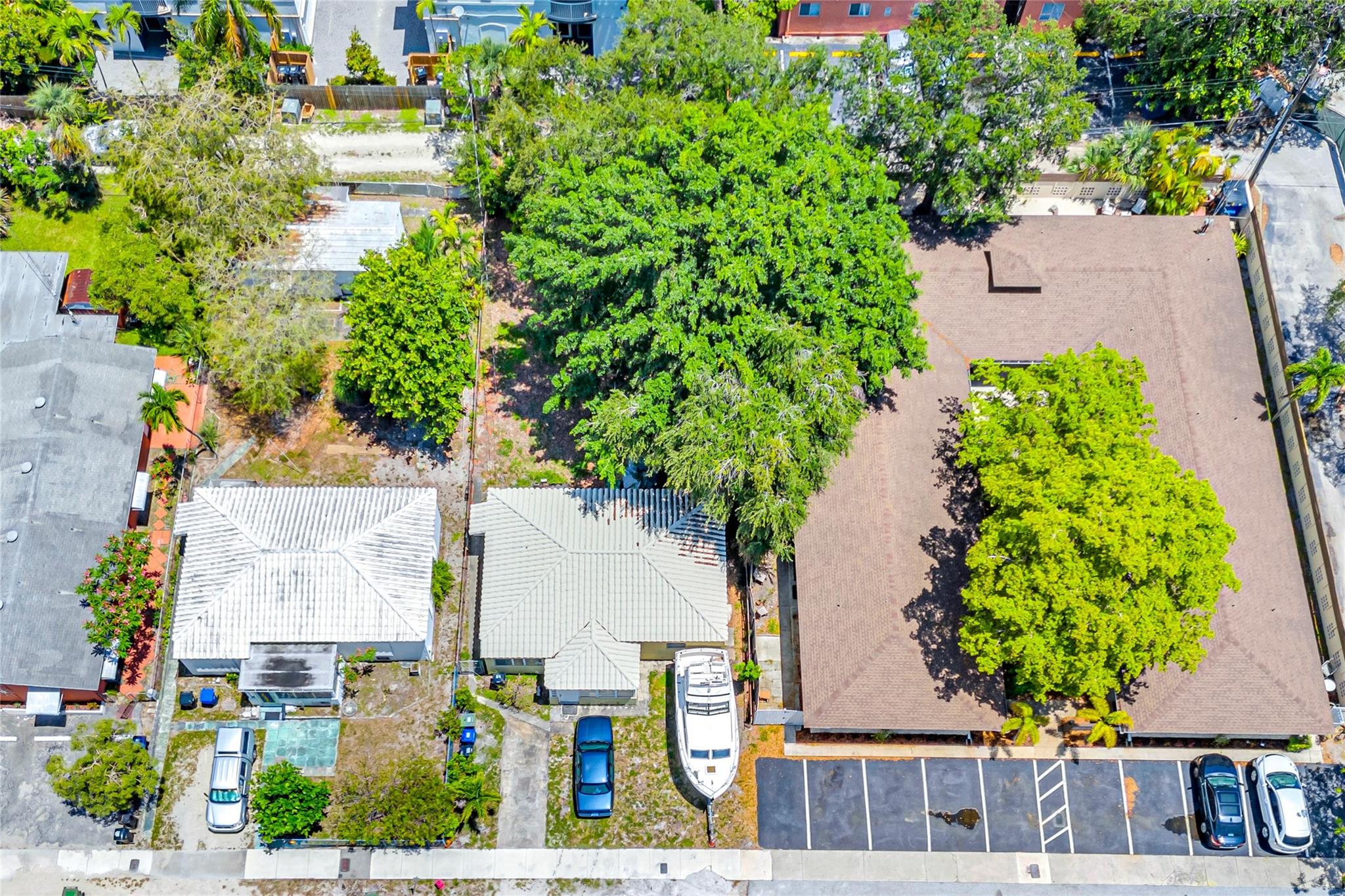 501 SE 16th Ct