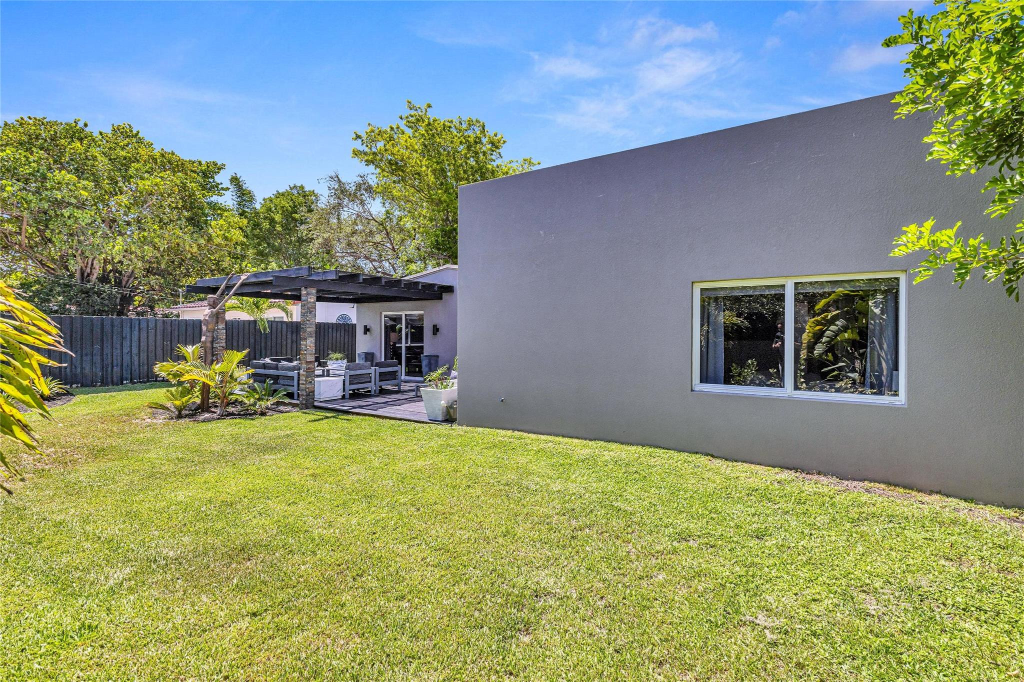 1508 NE 18th Street