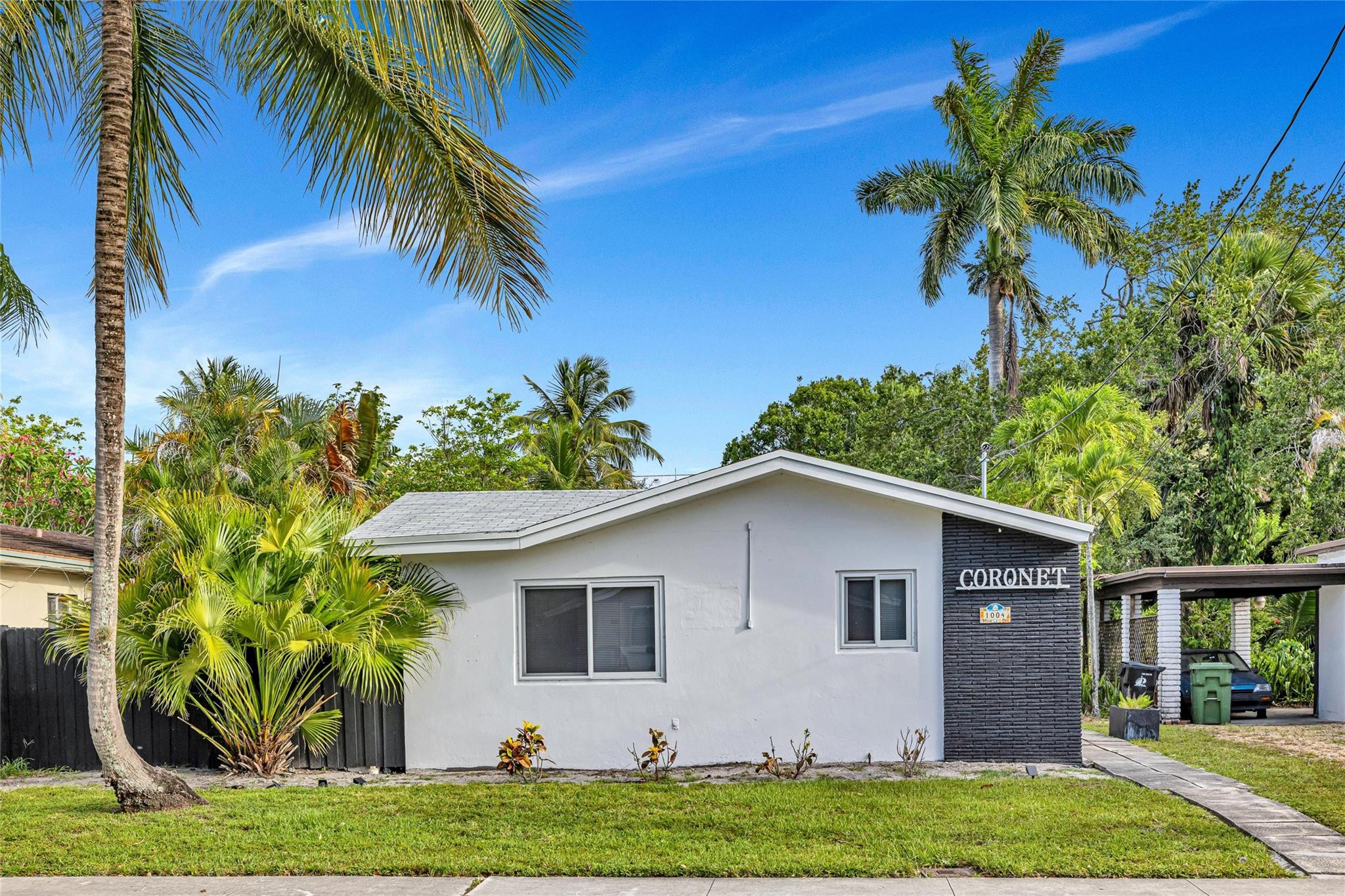 1004 W Las Olas Blvd