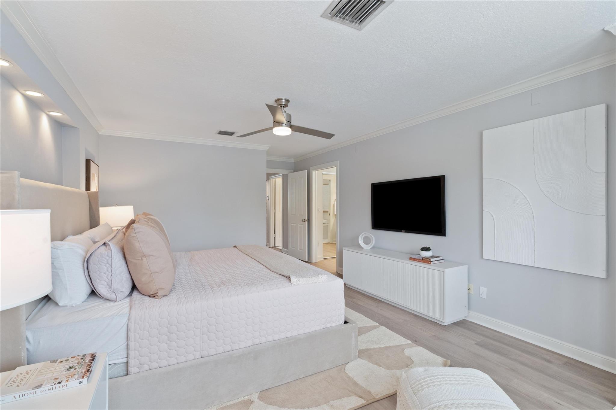 604 SW 8th Ave #2