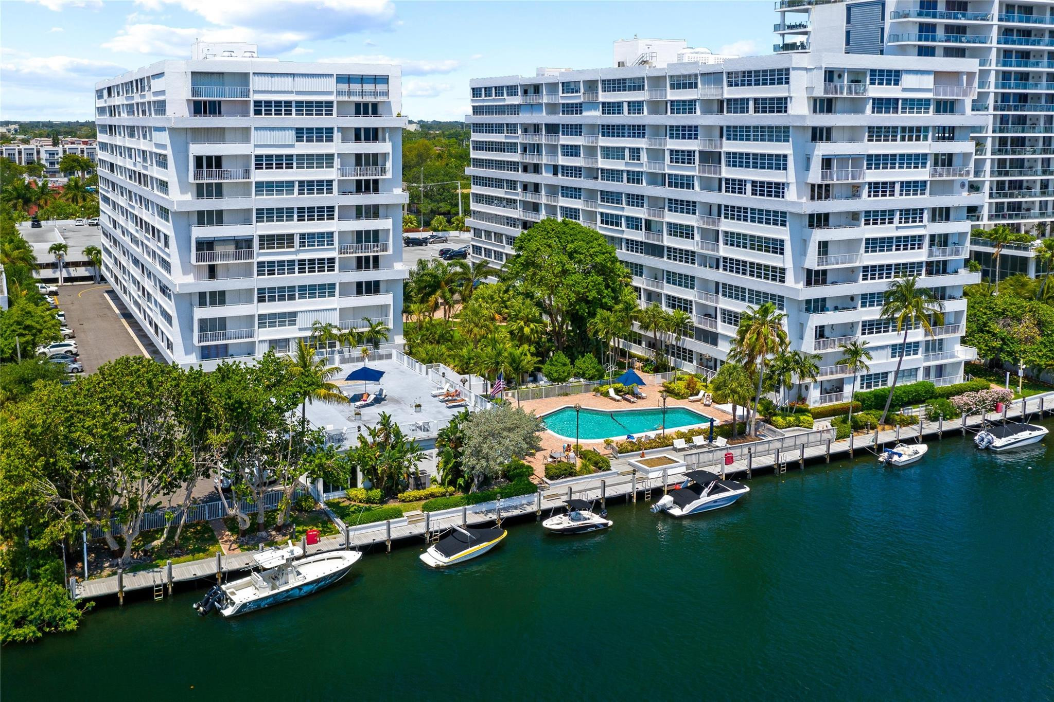 1170 N Federal Hwy 312