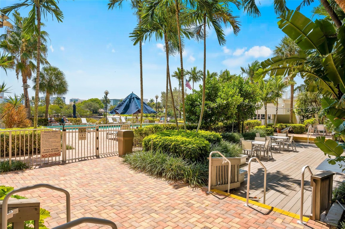 1170 N Federal Hwy 312