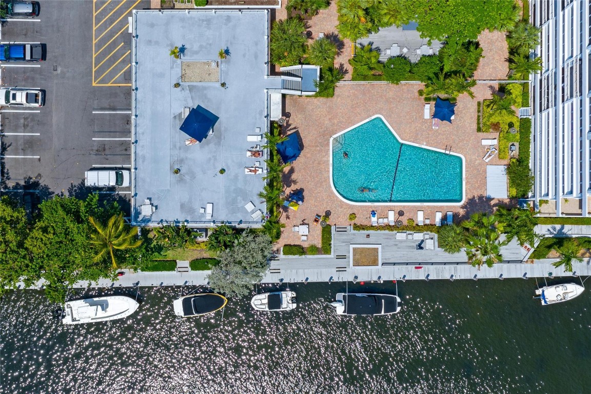 1170 N Federal Hwy 312