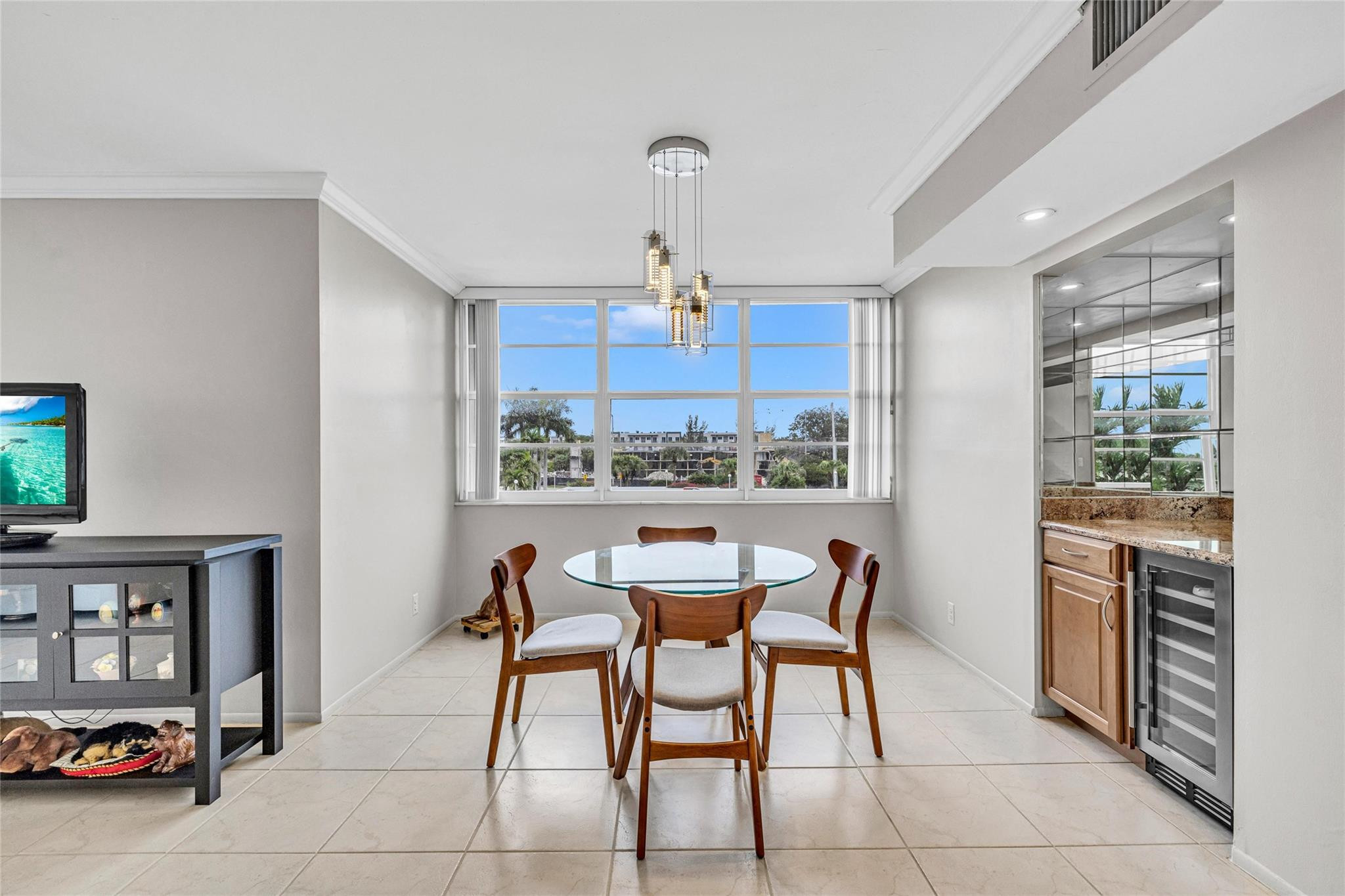 1170 N Federal Hwy 312