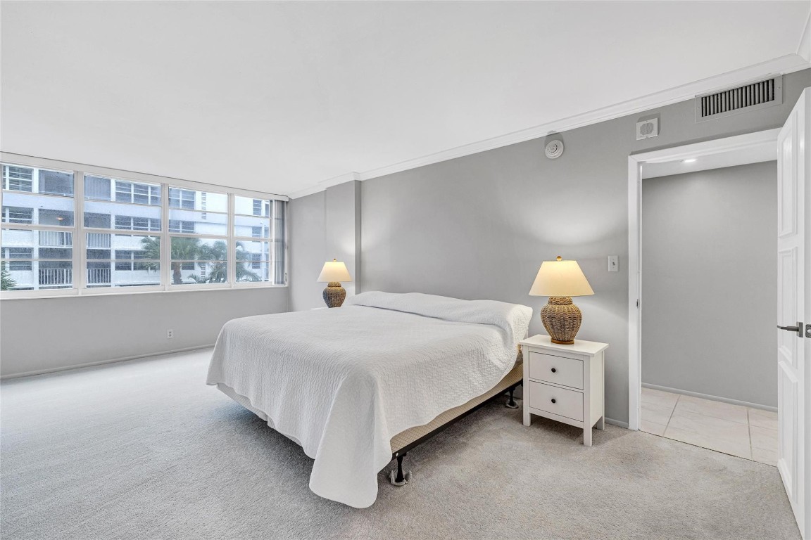 1170 N Federal Hwy 312