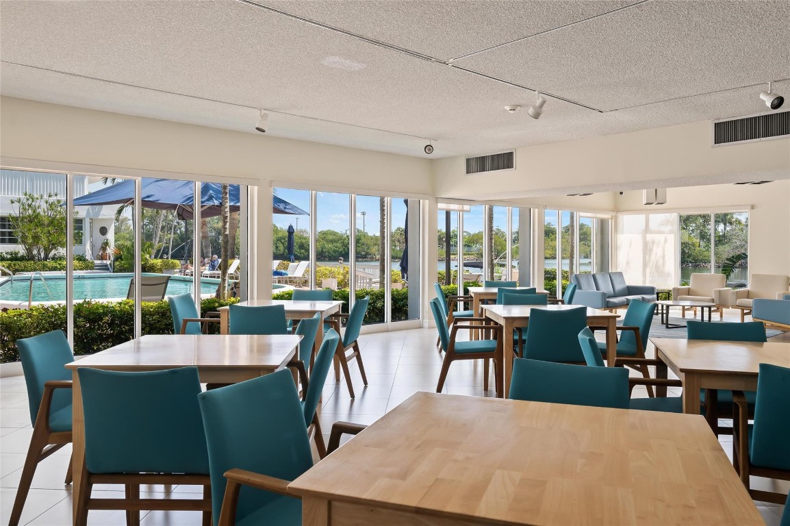 1170 N Federal Hwy 312