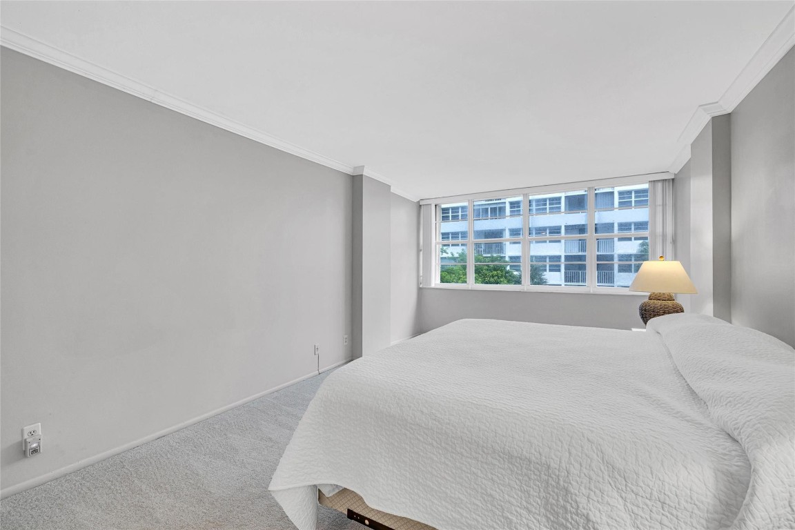 1170 N Federal Hwy 312