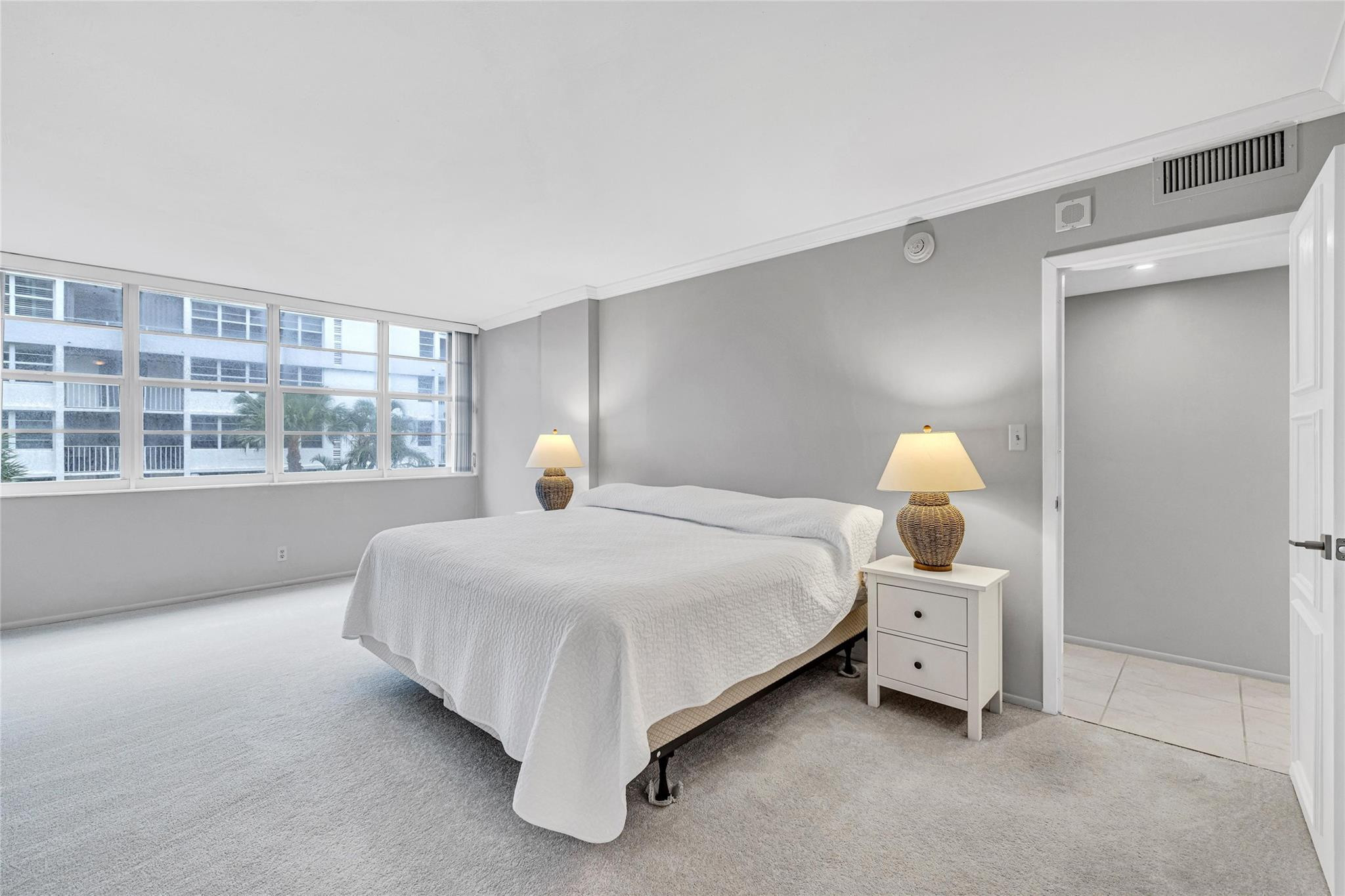 1170 N Federal Hwy 312