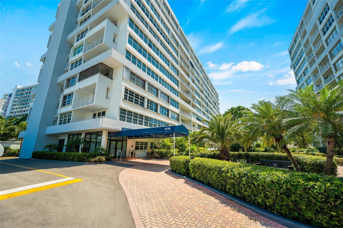 1170 N Federal Hwy 312