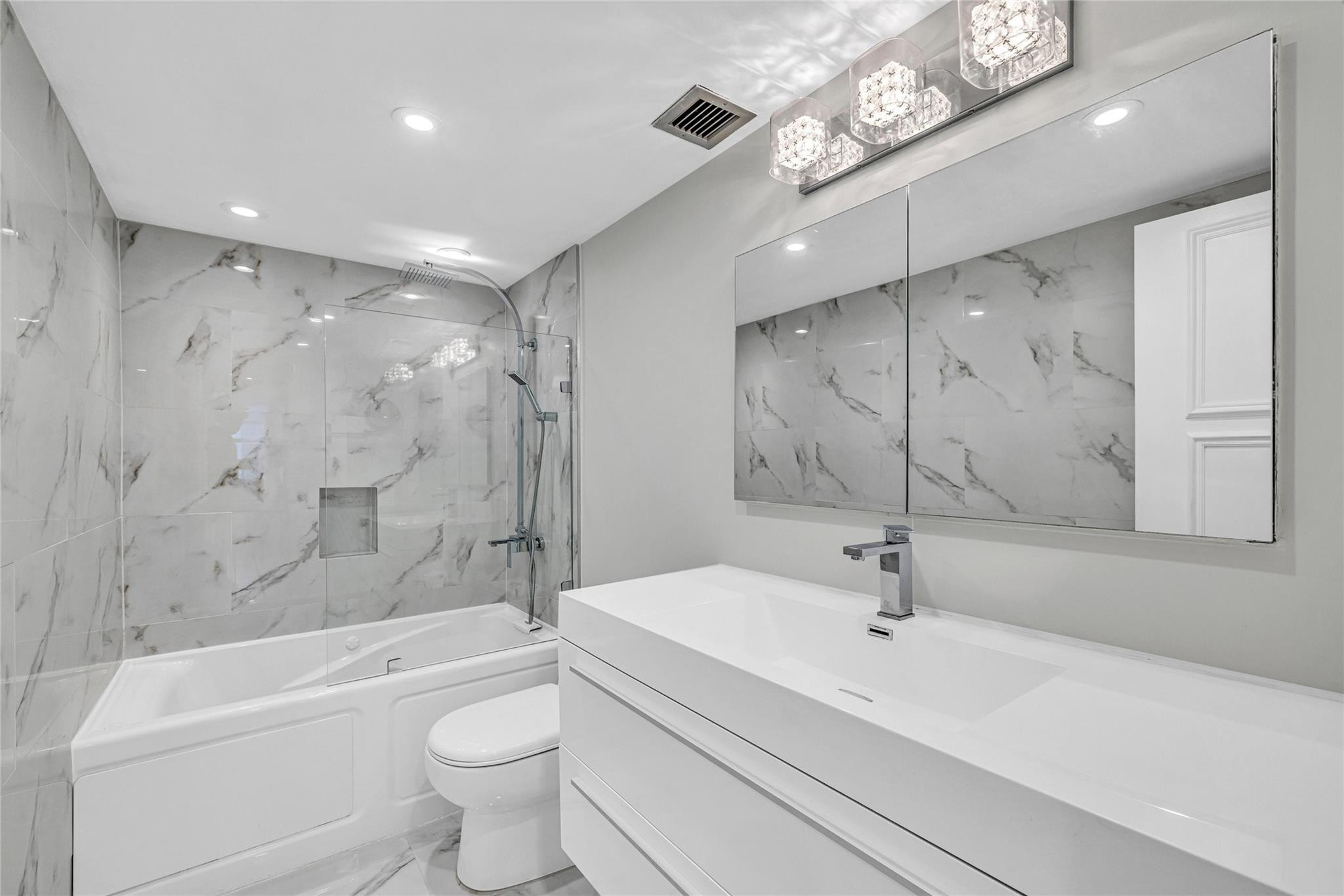 1170 N Federal Hwy 312