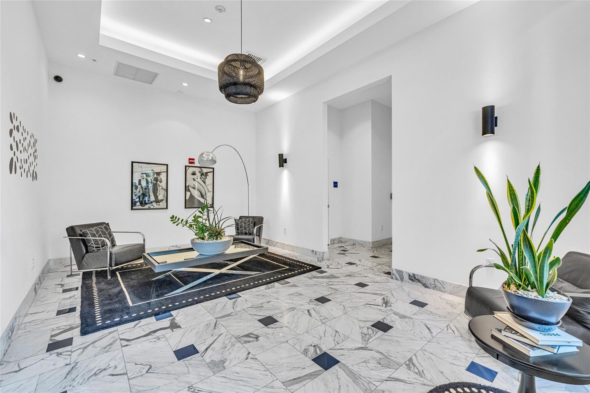 2275 Biscayne Blvd 601