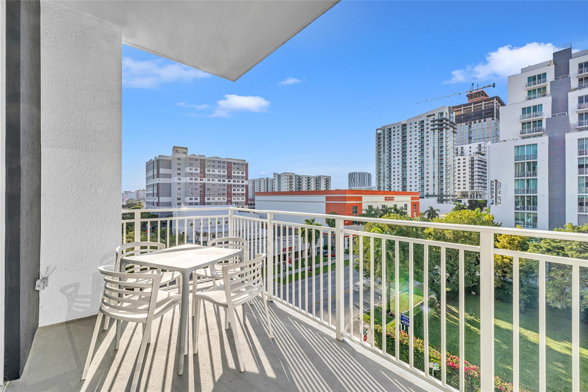 2275 Biscayne Blvd 601