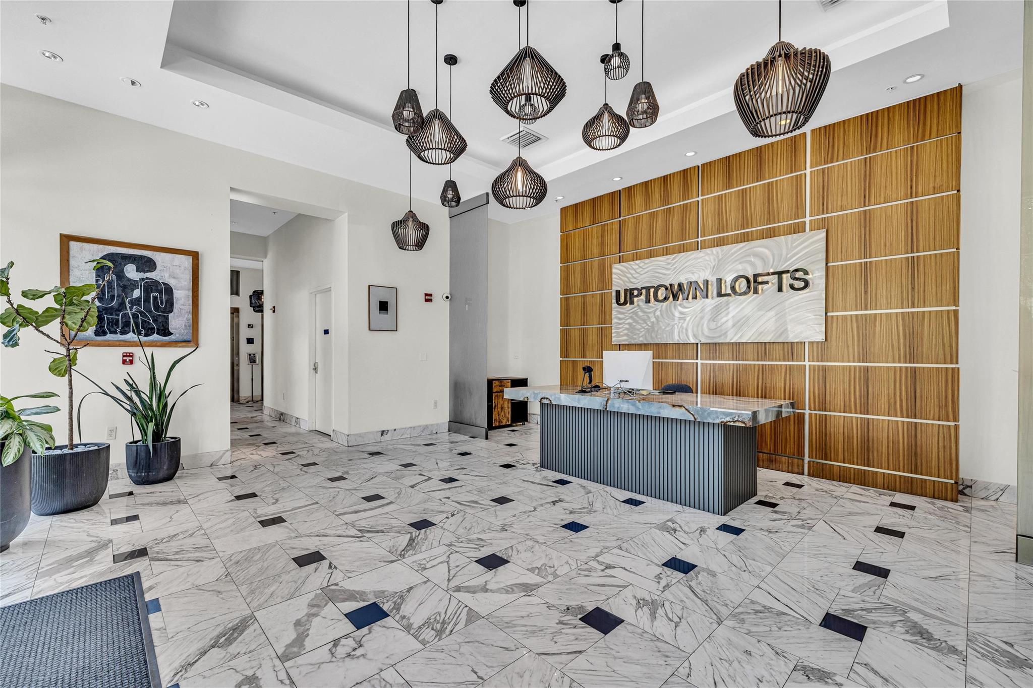 2275 Biscayne Blvd 601