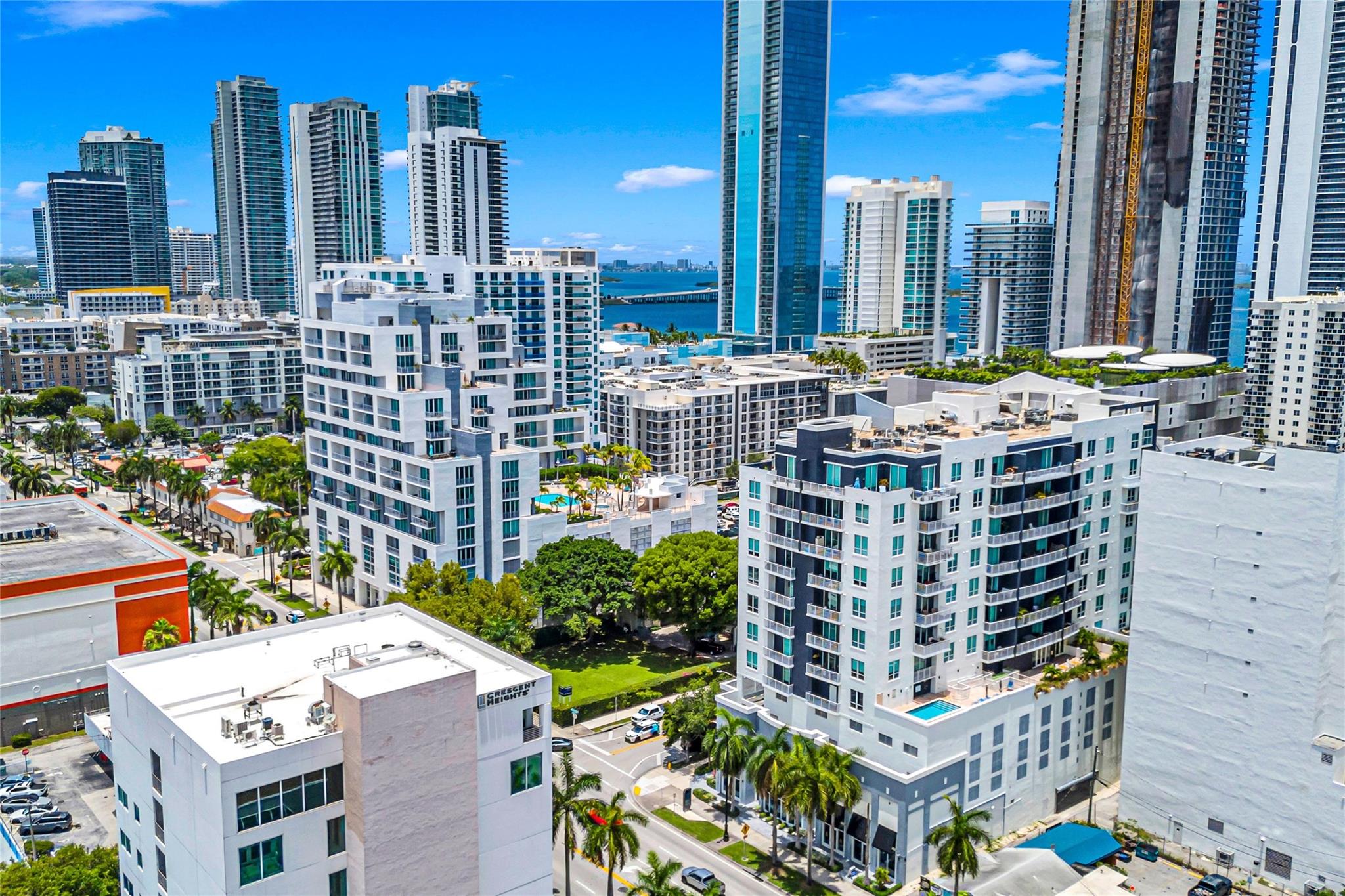2275 Biscayne Blvd 601