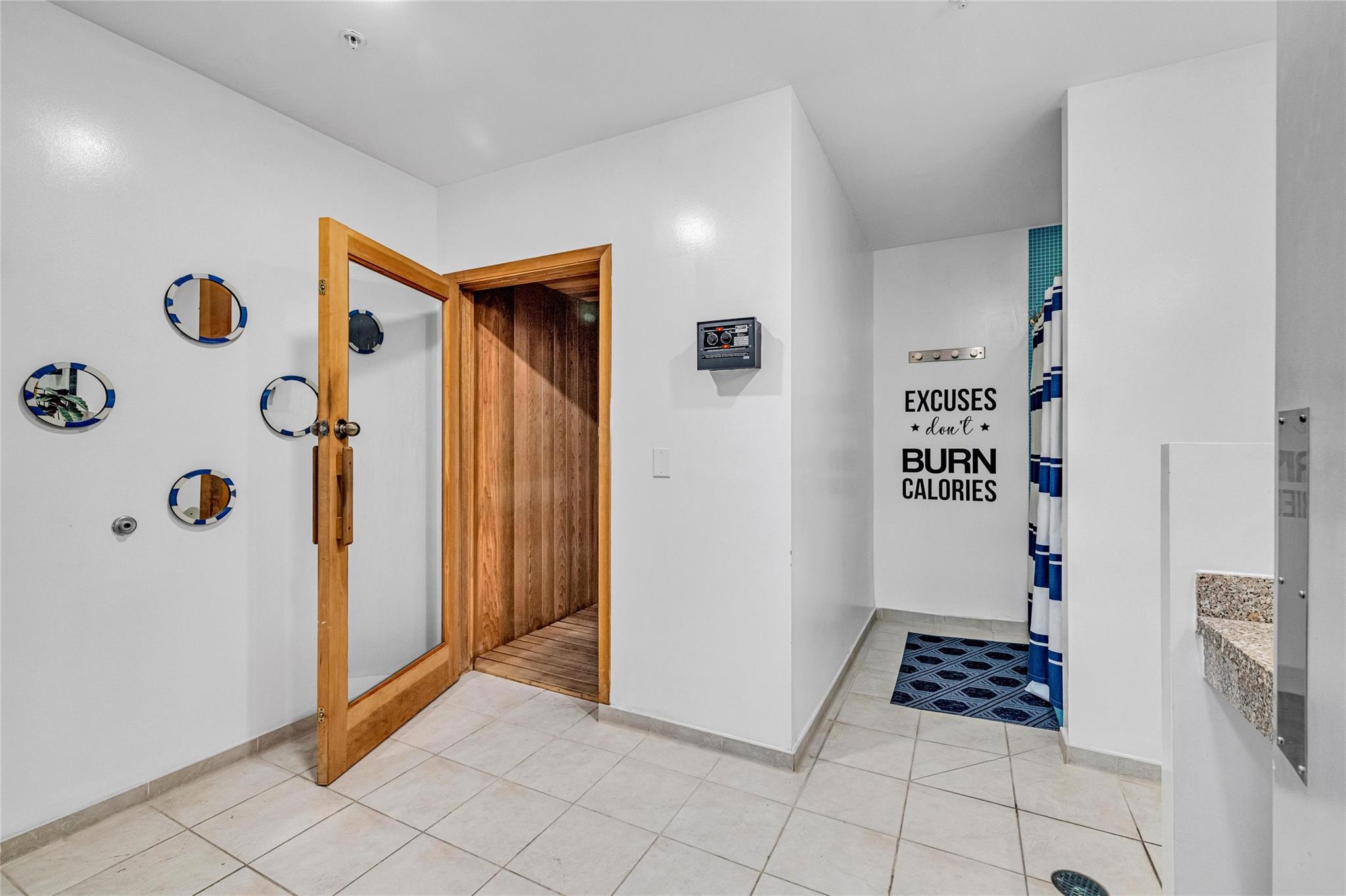 2275 Biscayne Blvd 601