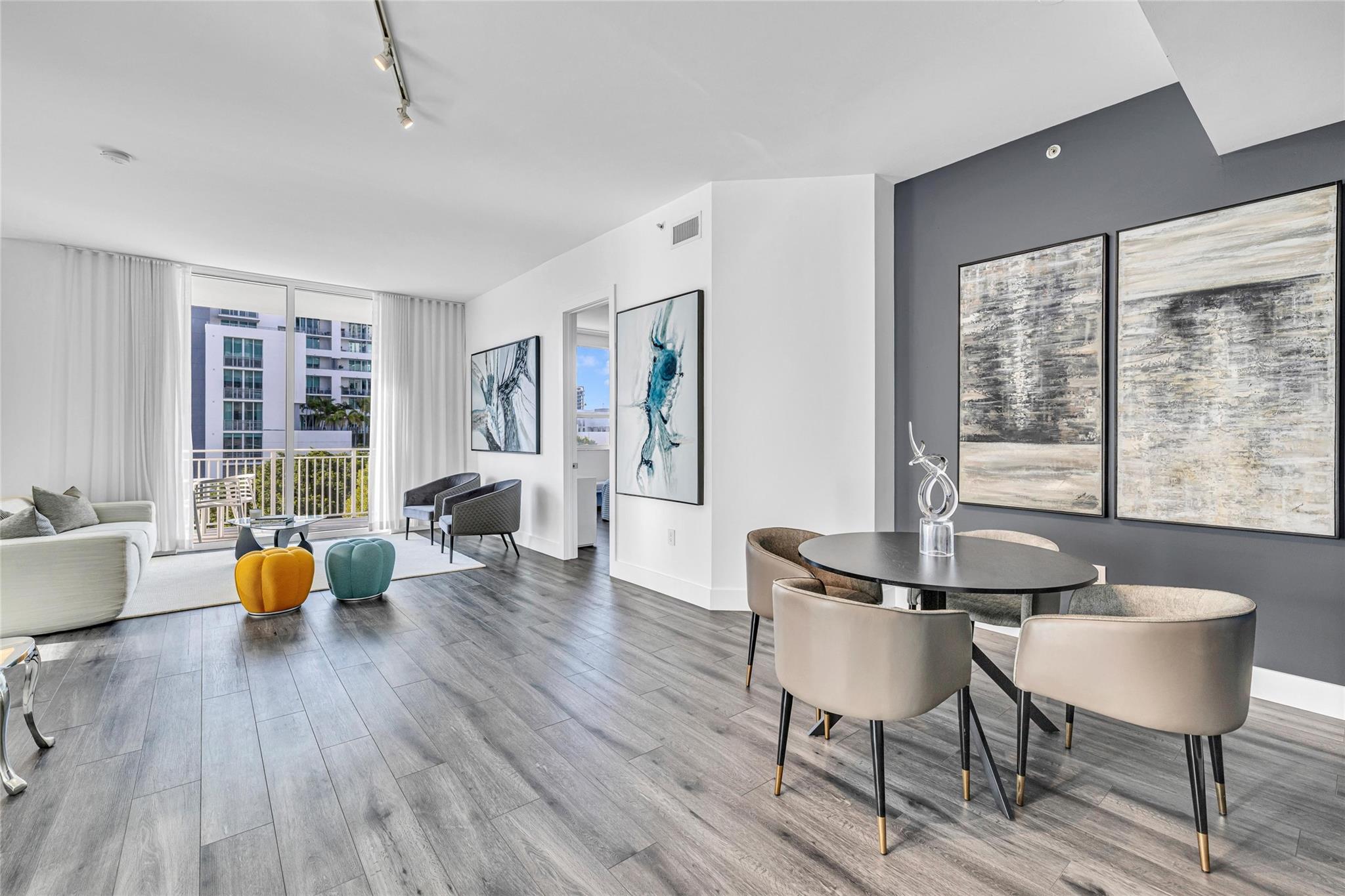 2275 Biscayne Blvd 601