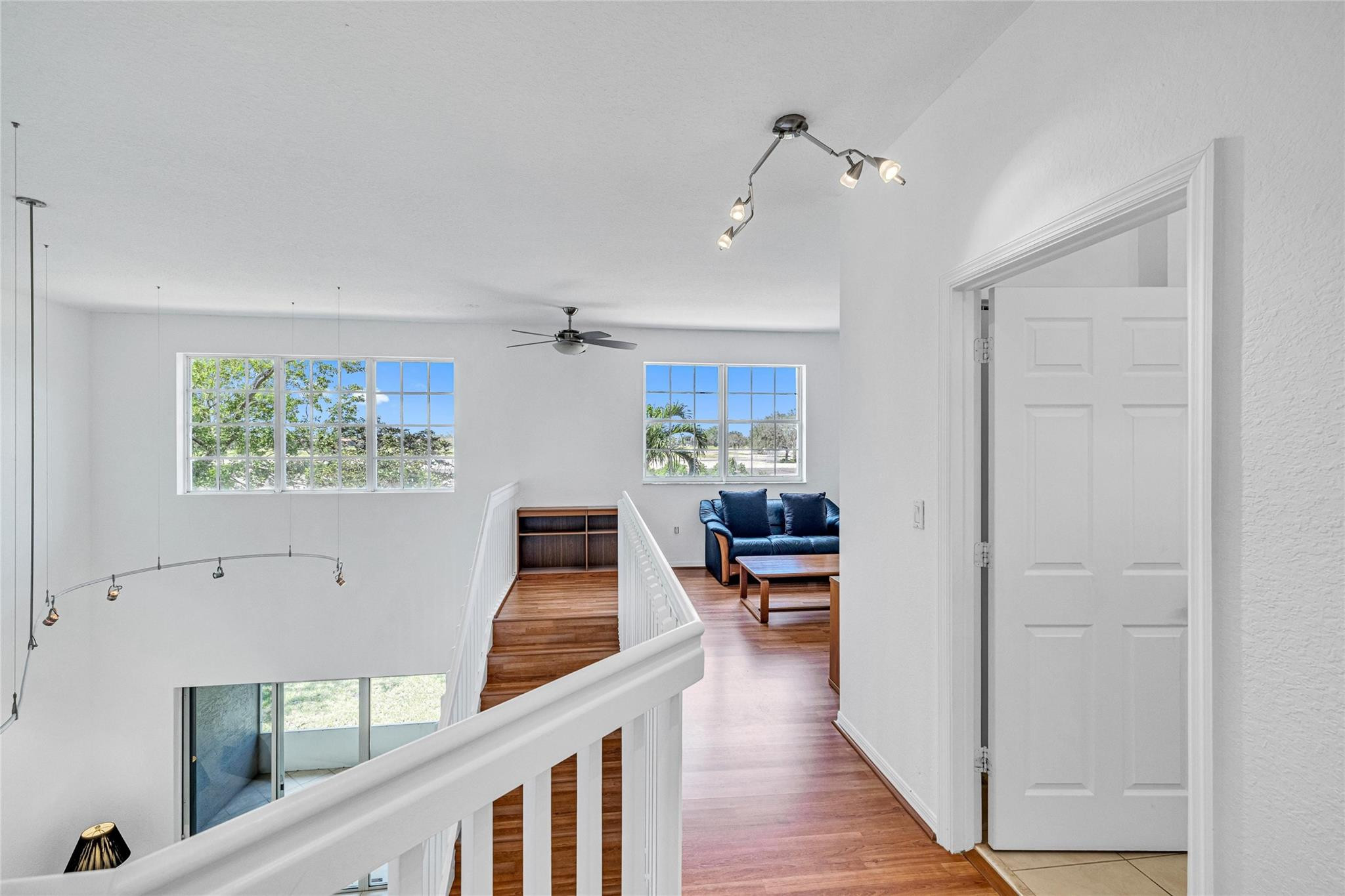 7951 S Aragon Blvd 3