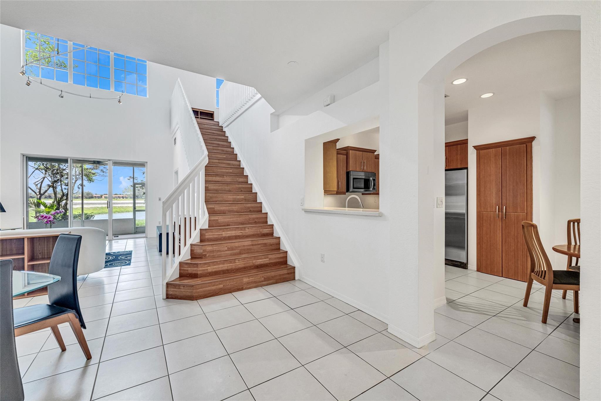 7951 S Aragon Blvd 3