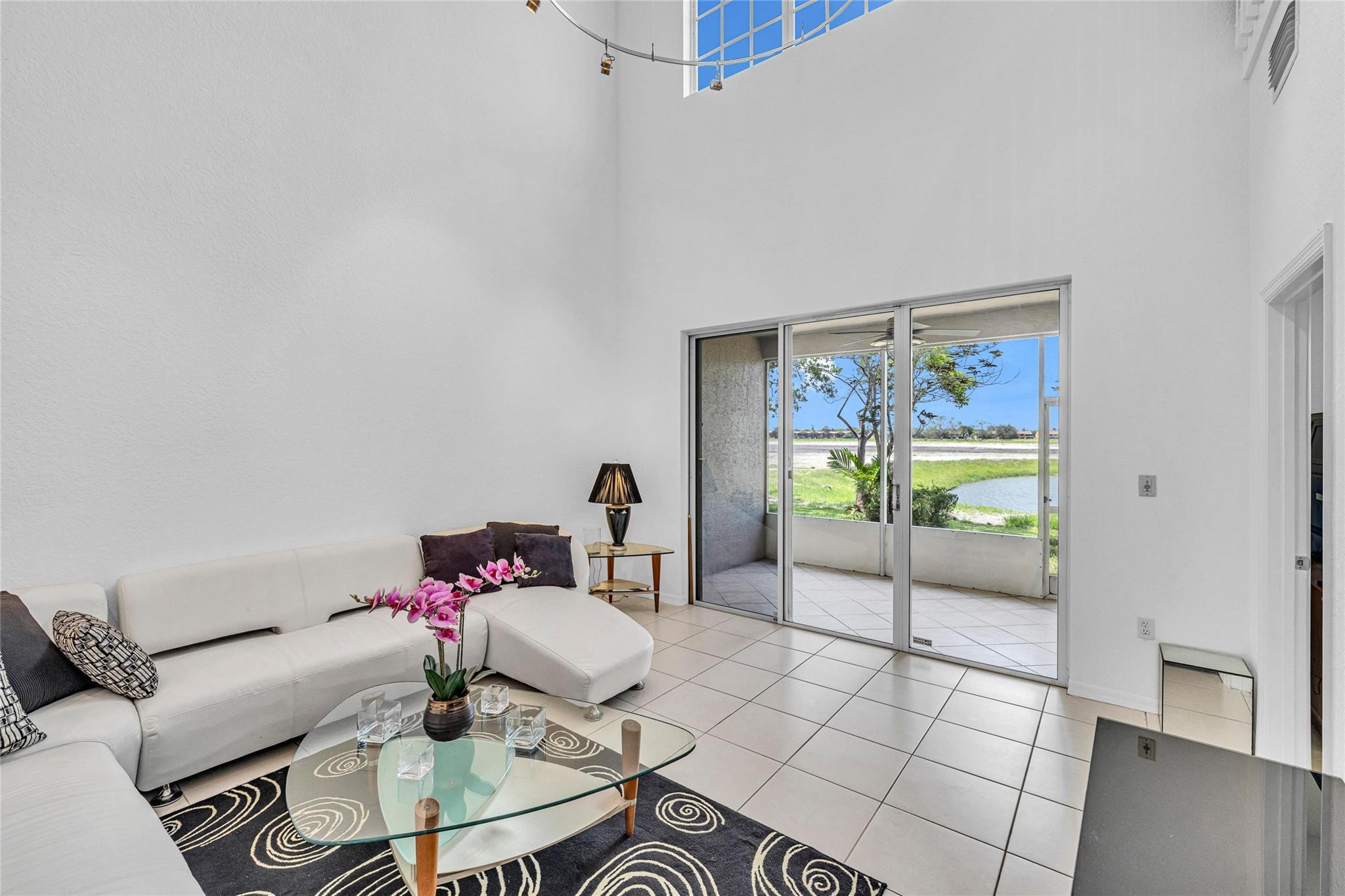 7951 S Aragon Blvd 3