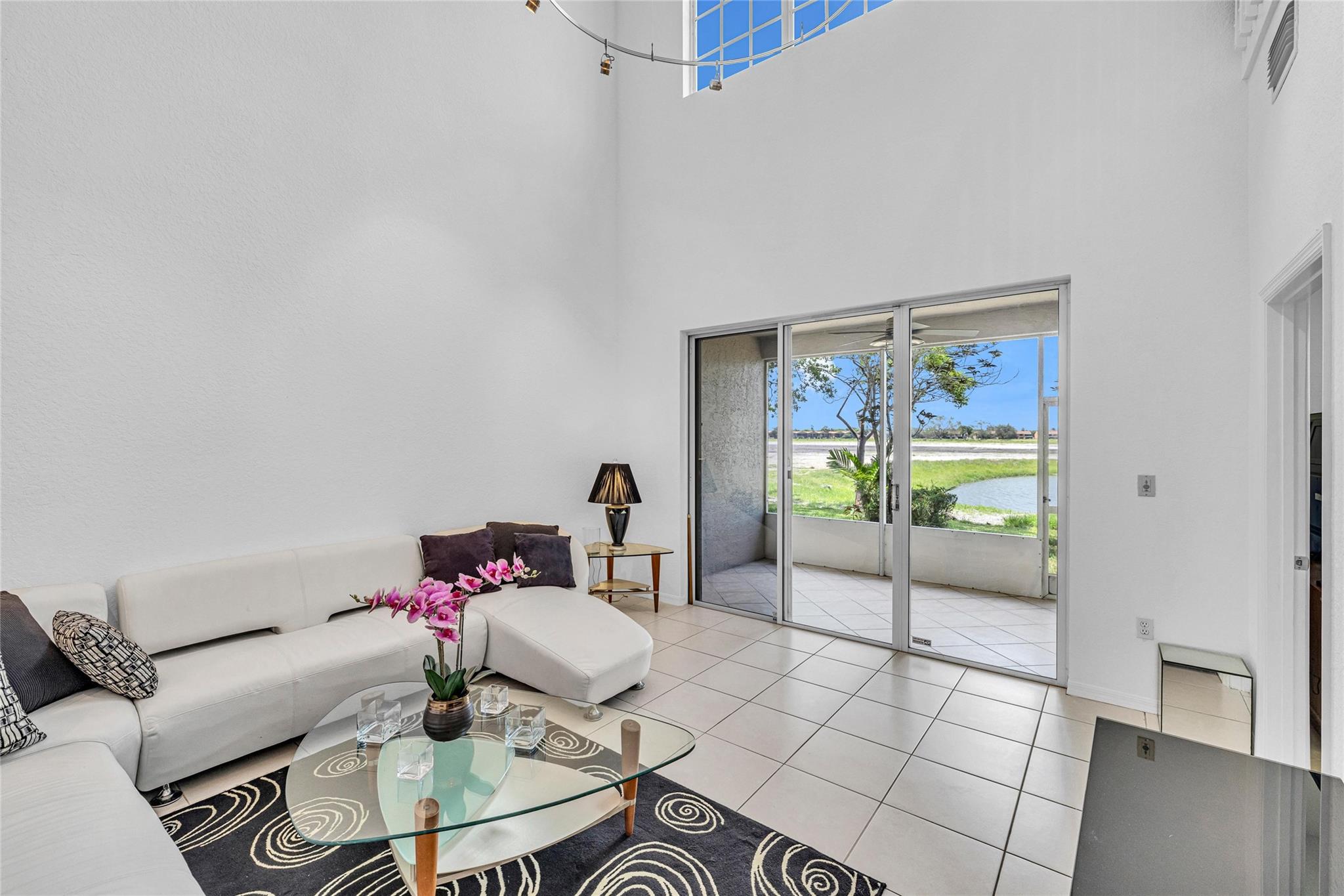 7951 S Aragon Blvd 3