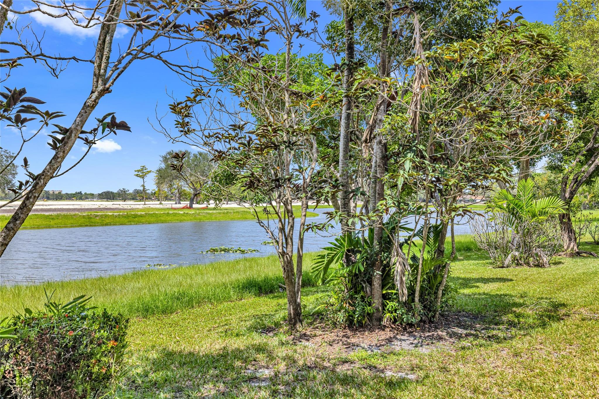 7951 S Aragon Blvd 3