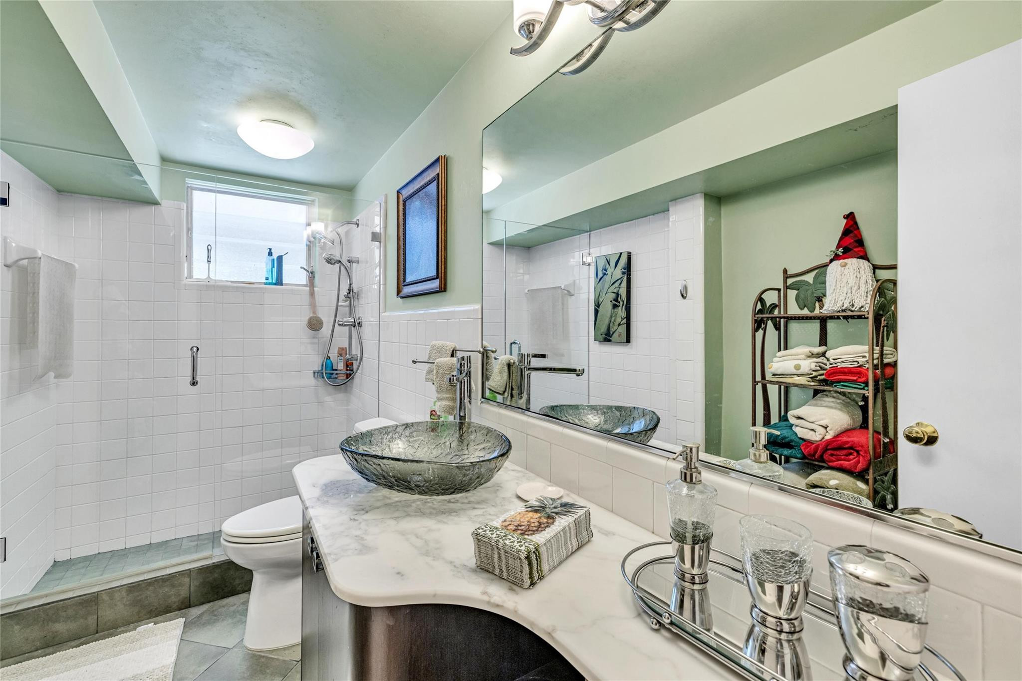 2518 Barcelona Dr