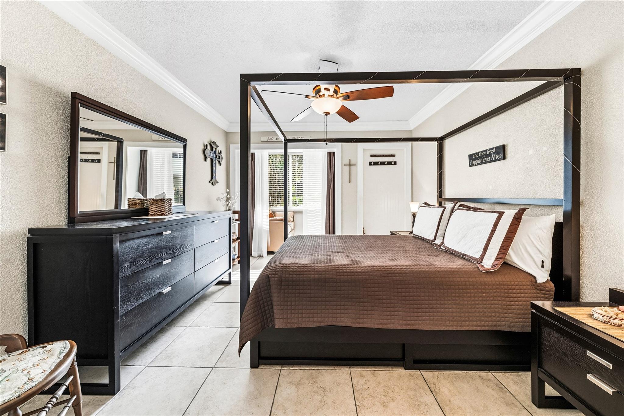 1000 SE 4th St 117 & 118