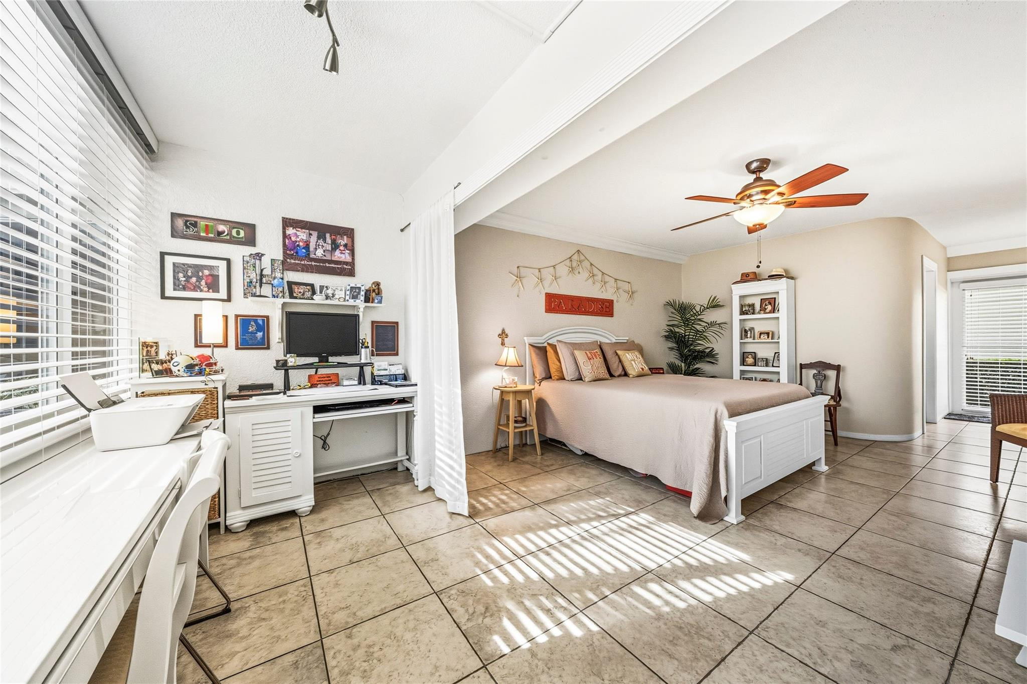 1000 SE 4th St 117 & 118