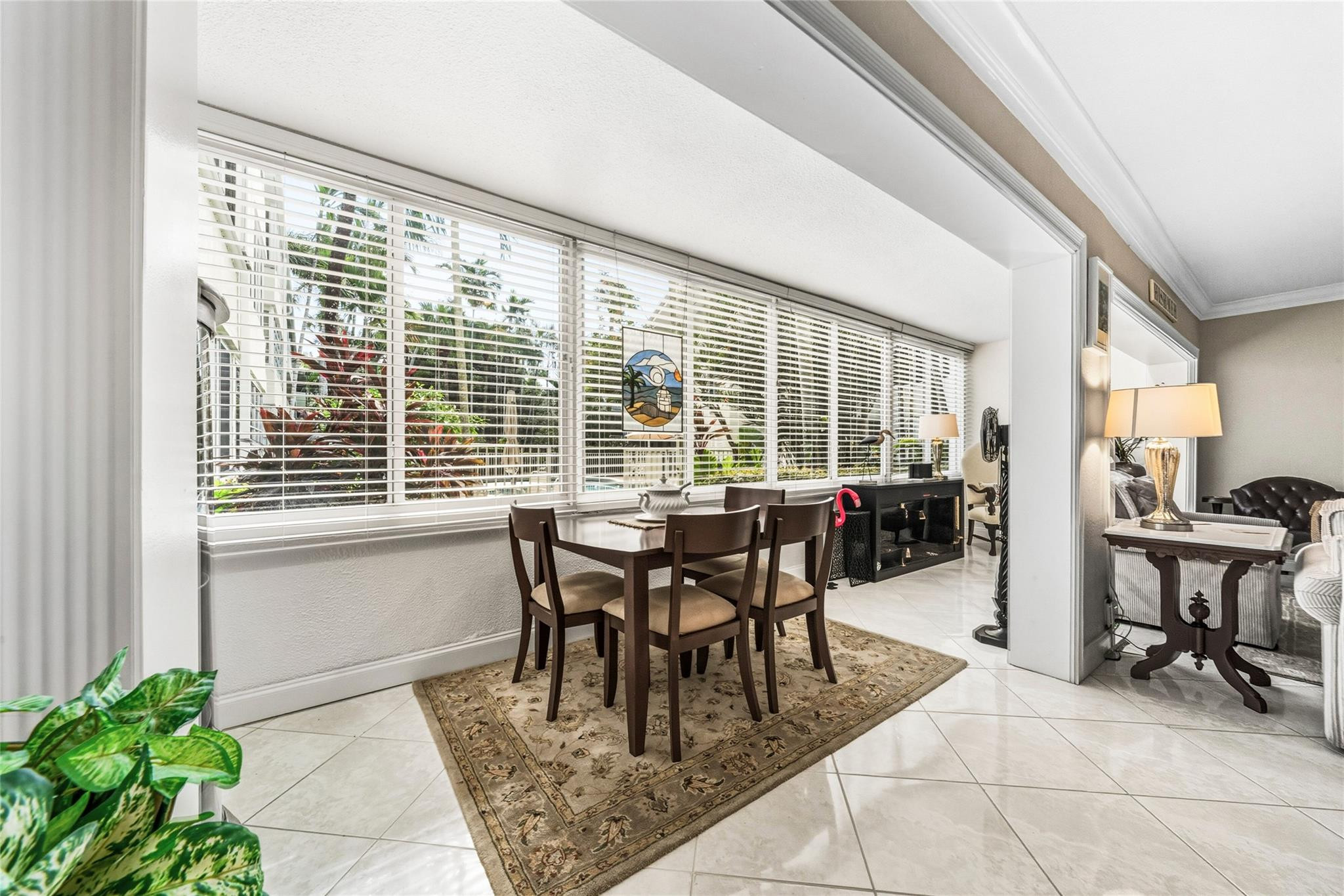 1000 SE 4th St 117 & 118