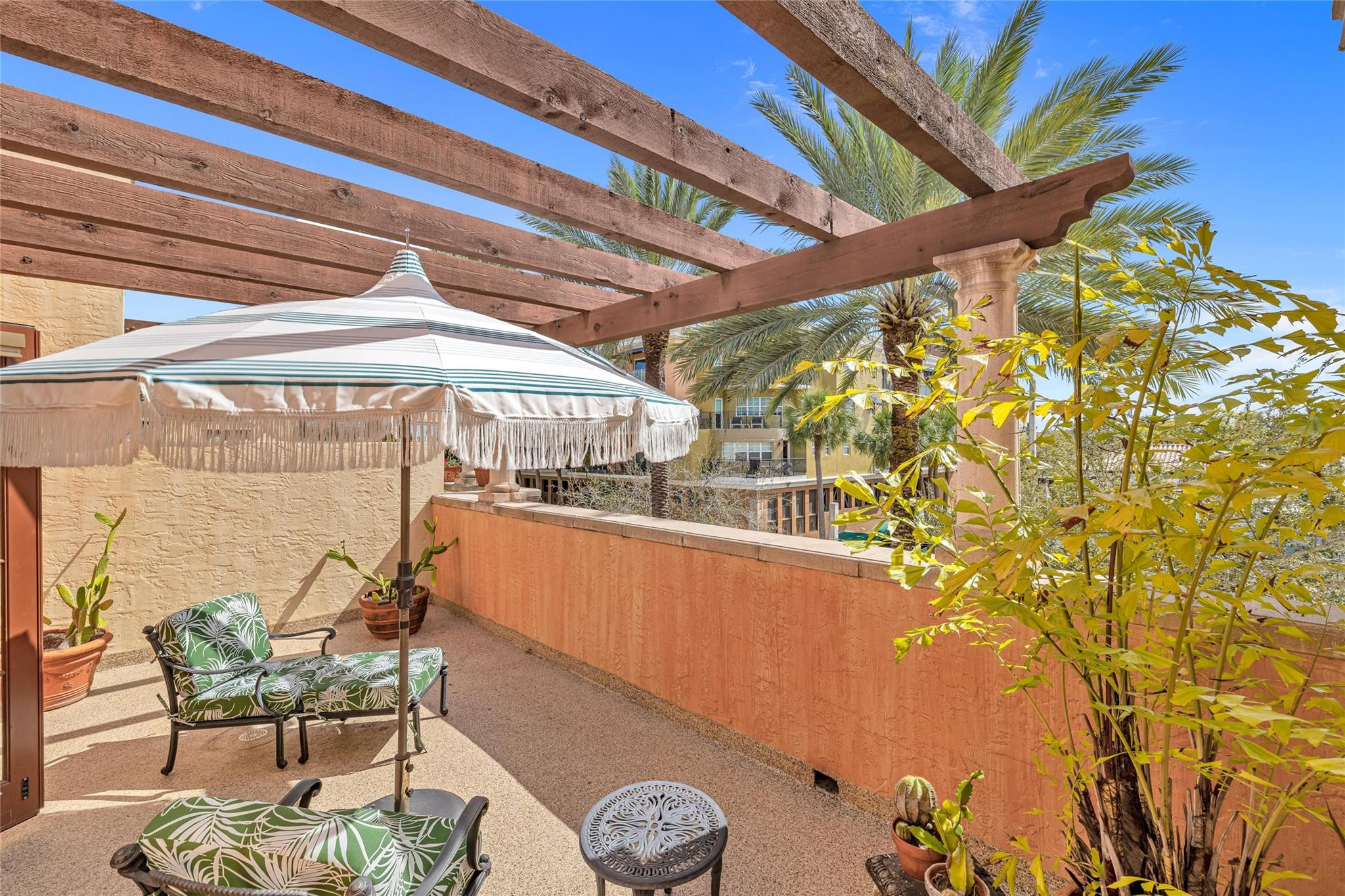 1025 SE 2nd Ct 1025