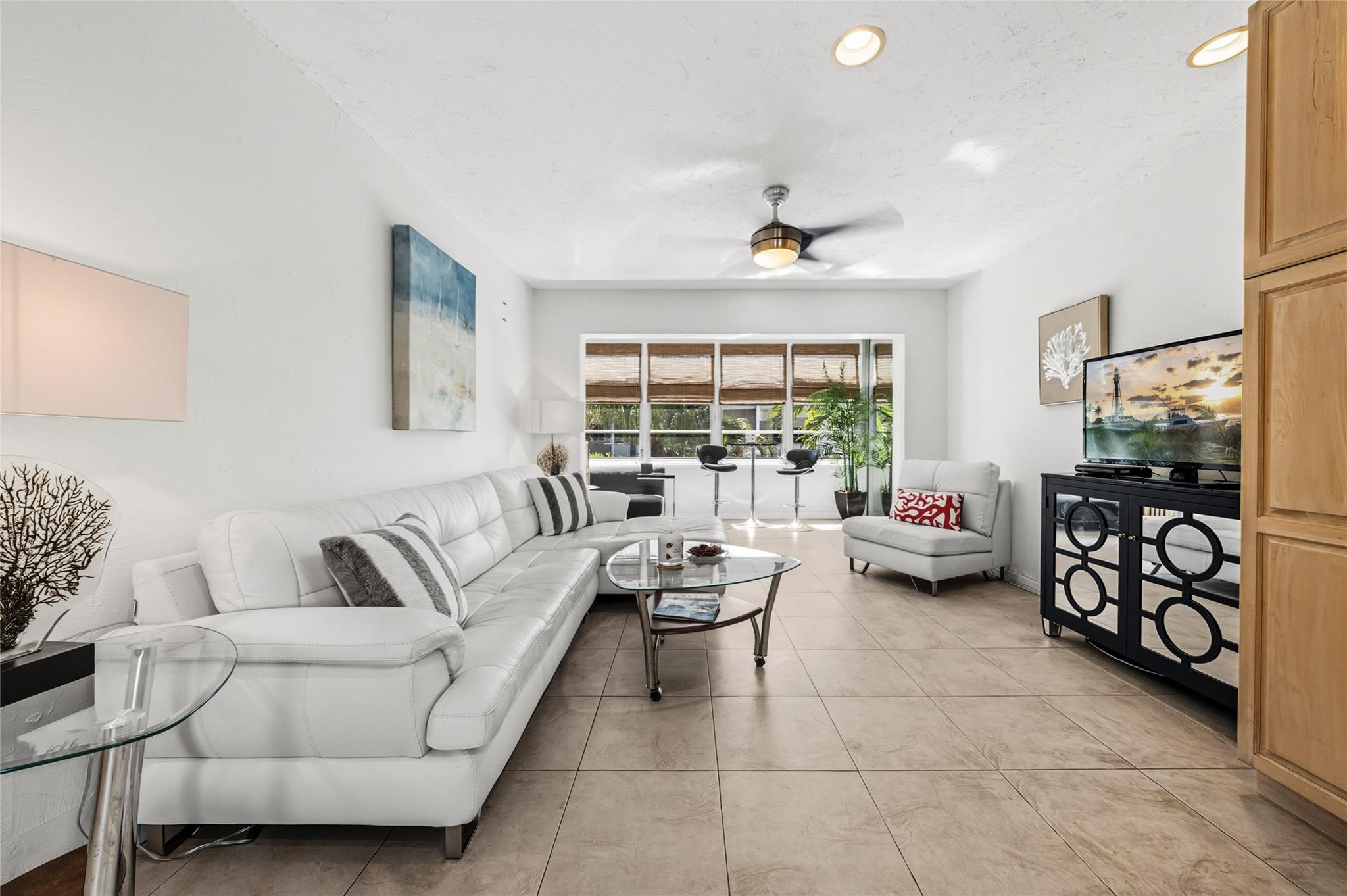 1000 SE 4th St 311