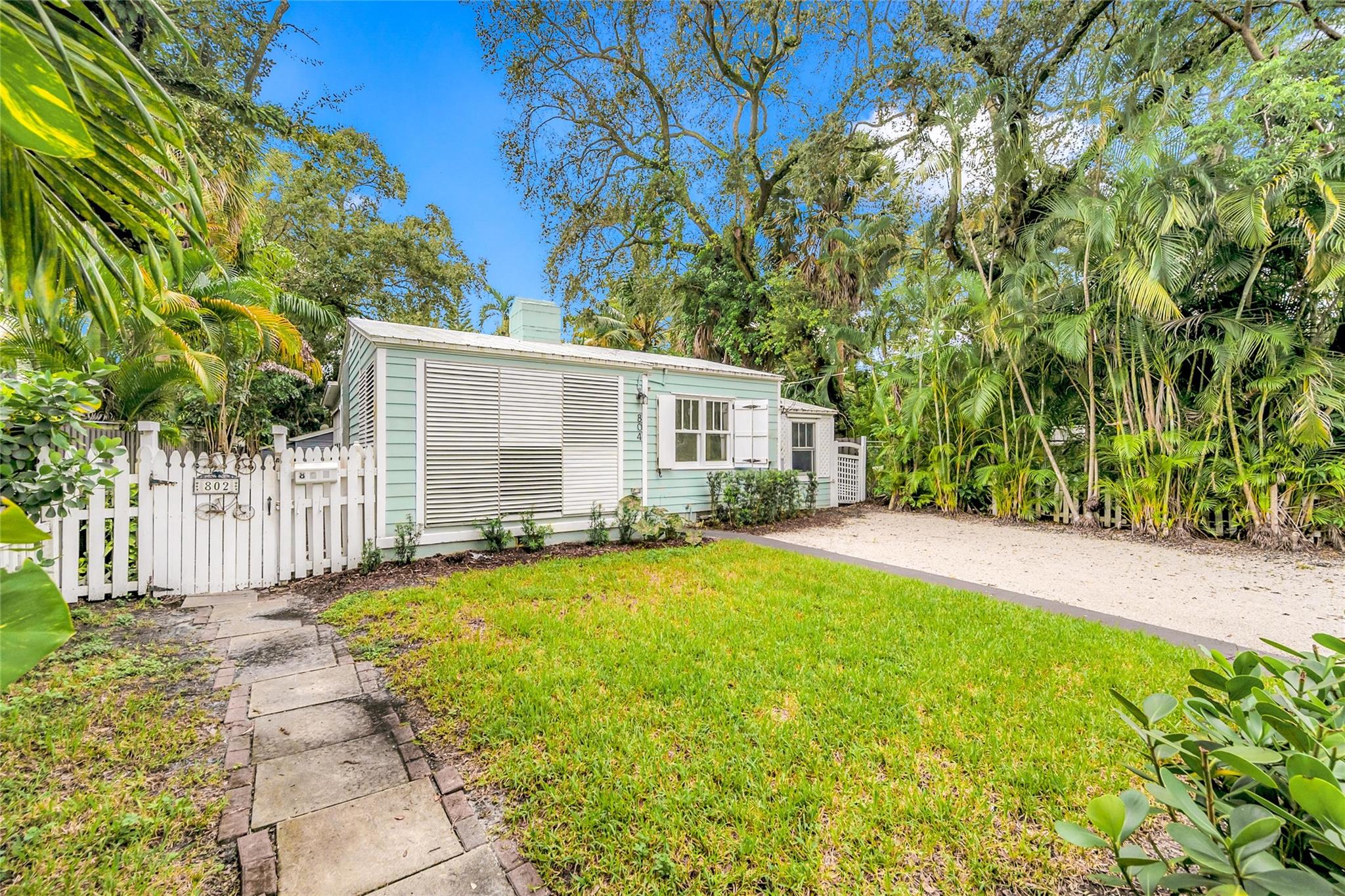 804 SW 4th St front