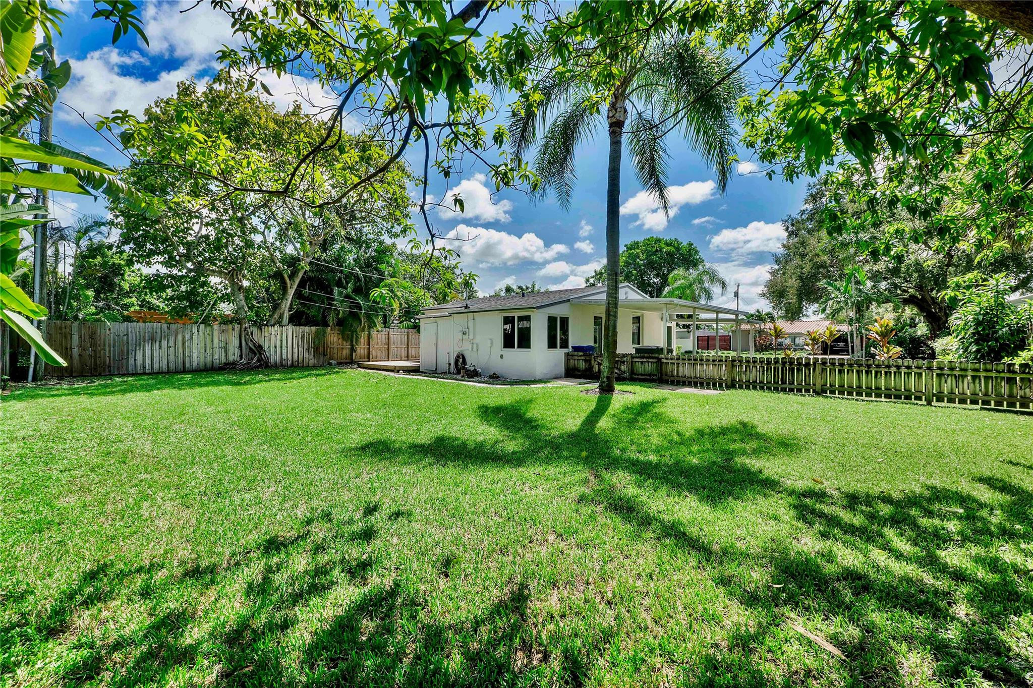 931 SW 21st Ct
