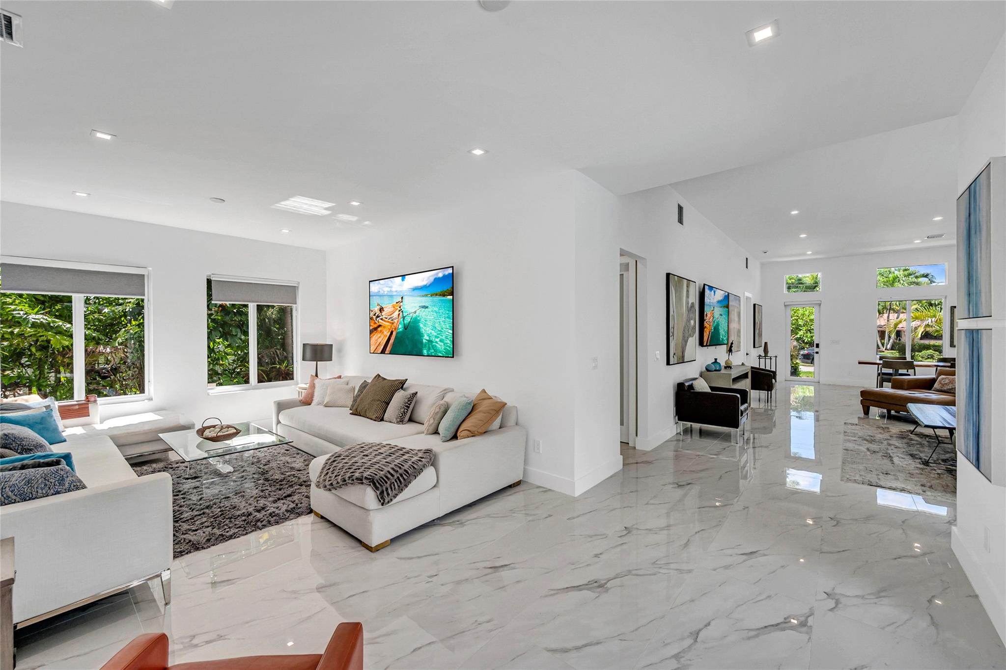 4440 NE 15th Ter