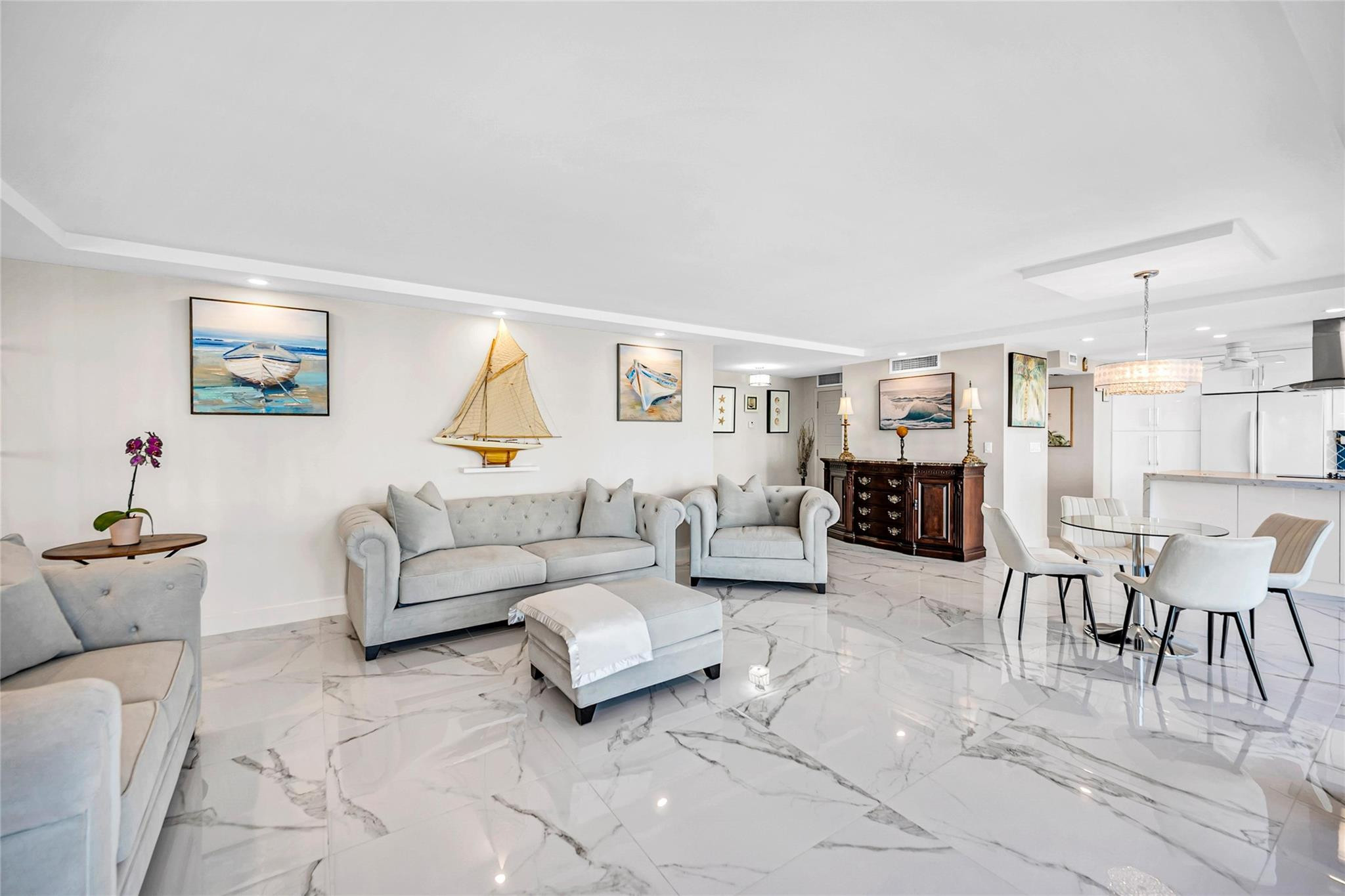 2800 E Sunrise Blvd 5B