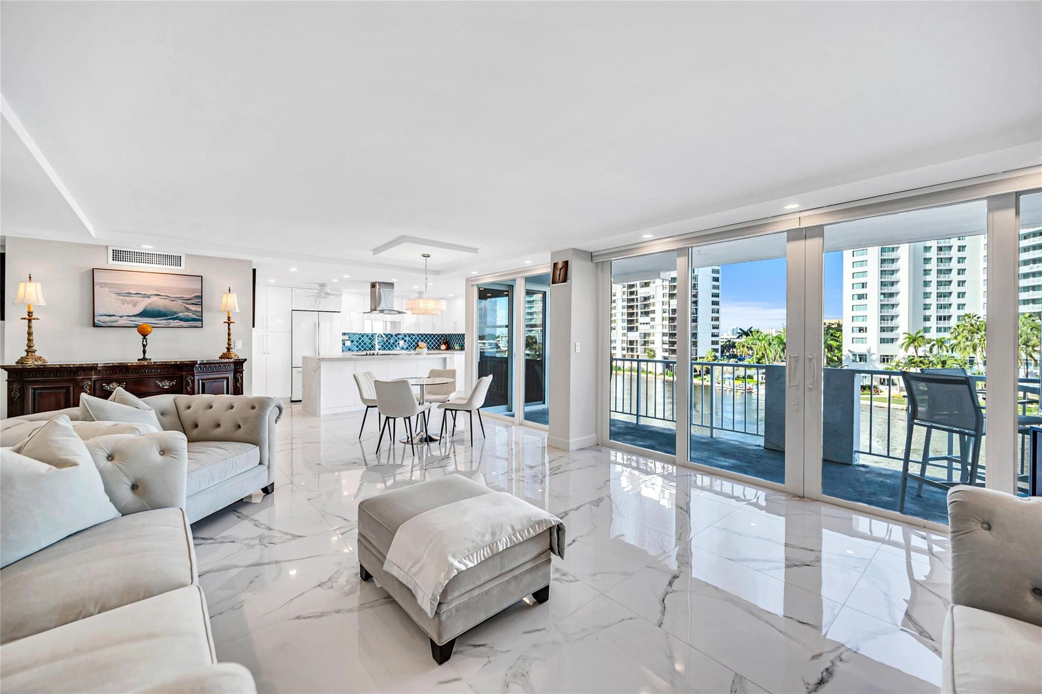 2800 E Sunrise Blvd 5B