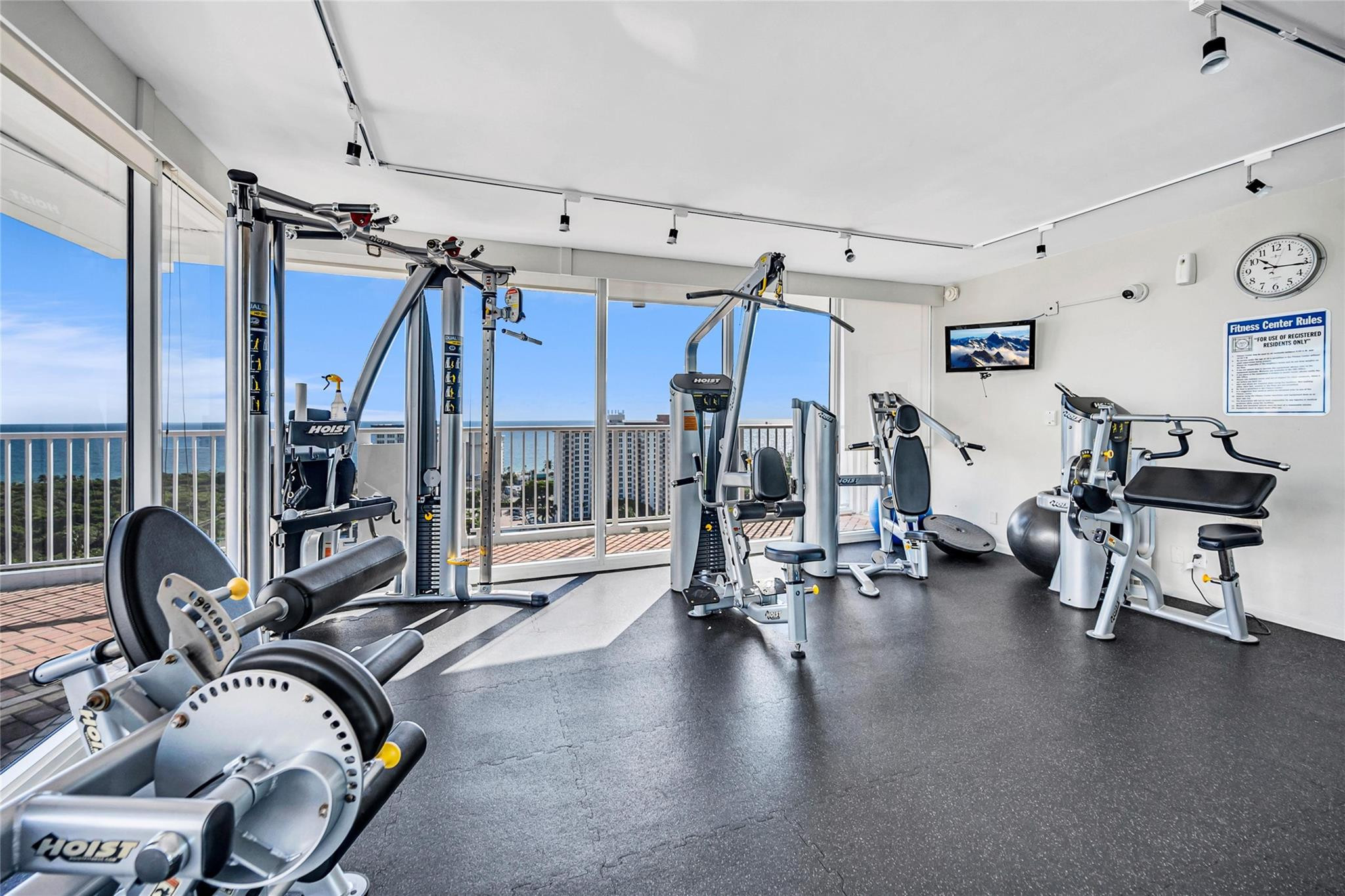 2800 E Sunrise Blvd 5B