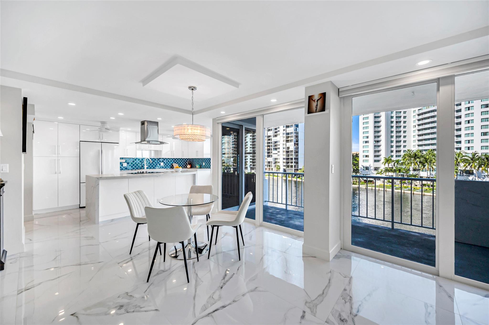 2800 E Sunrise Blvd 5B