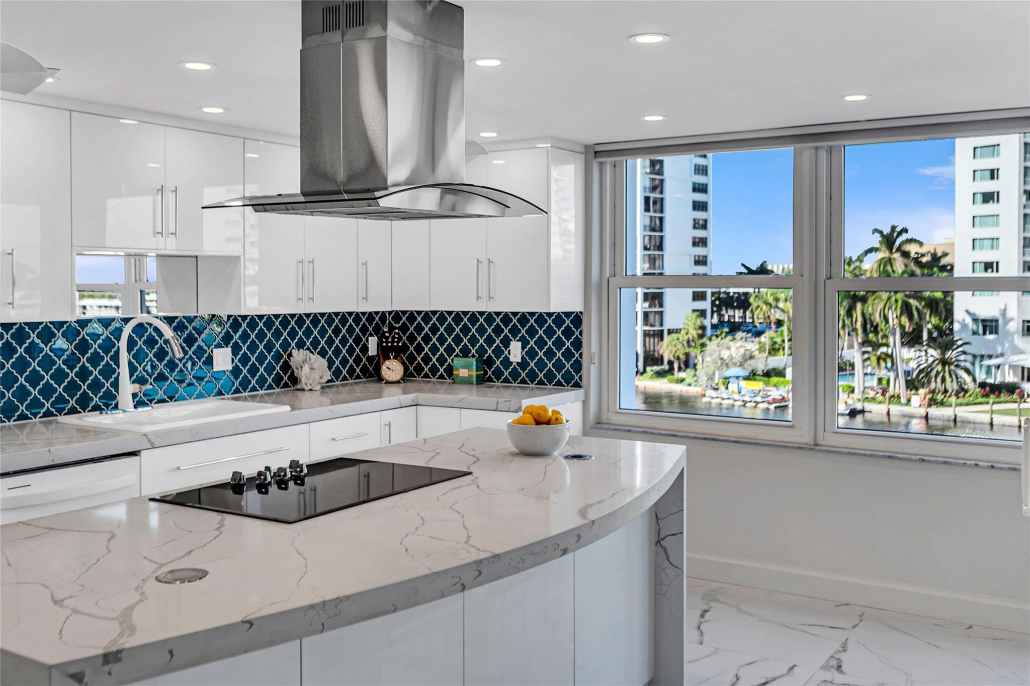 2800 E Sunrise Blvd 5B