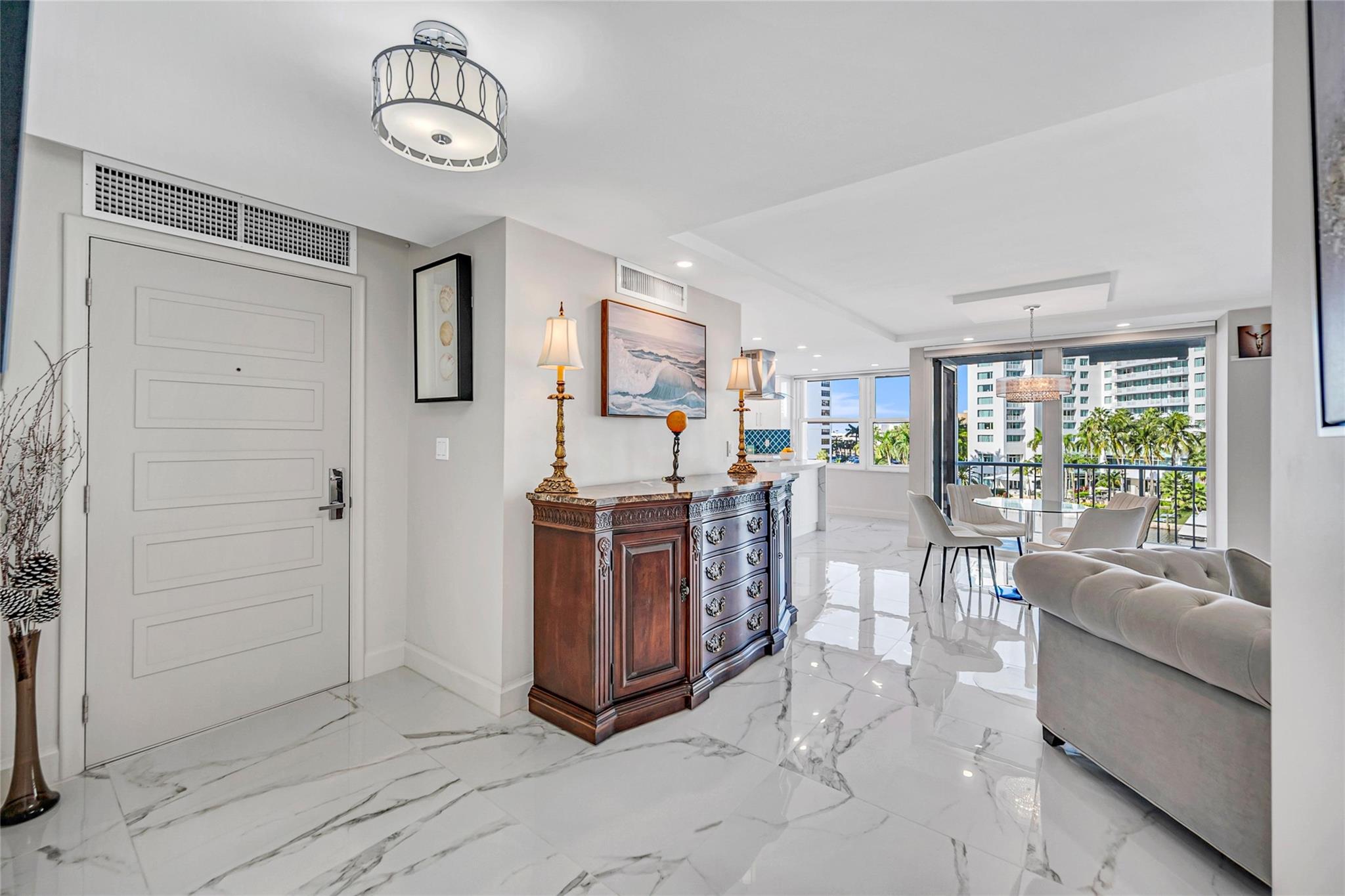 2800 E Sunrise Blvd 5B