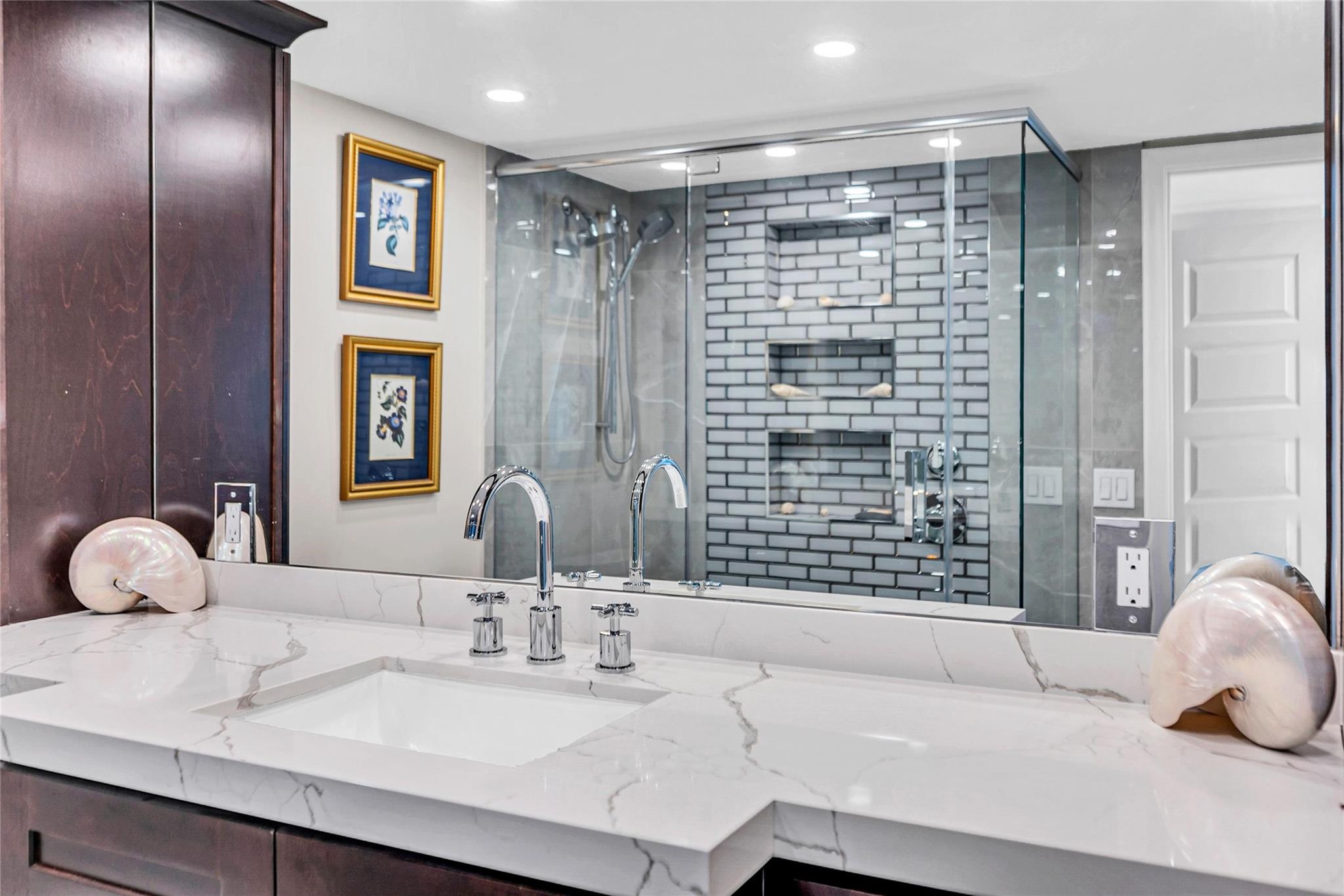 2800 E Sunrise Blvd 5B