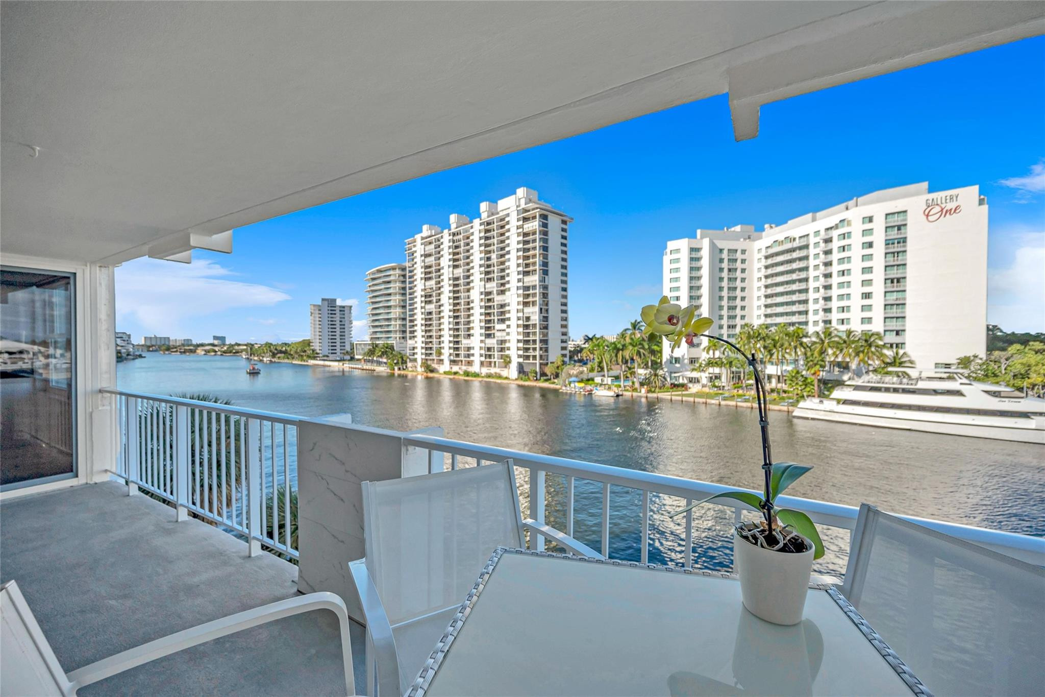 2800 E Sunrise Blvd 5B