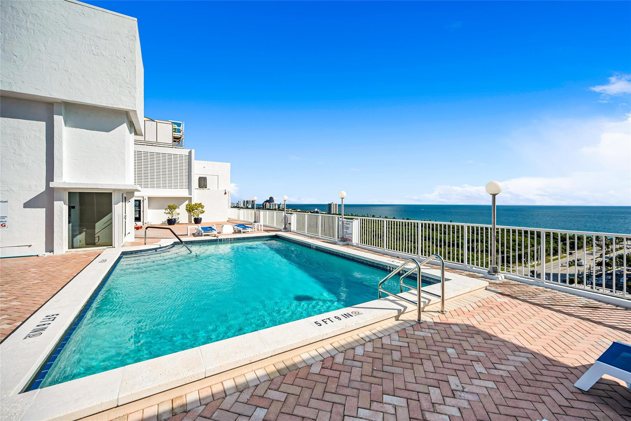 2800 E Sunrise Blvd 5B