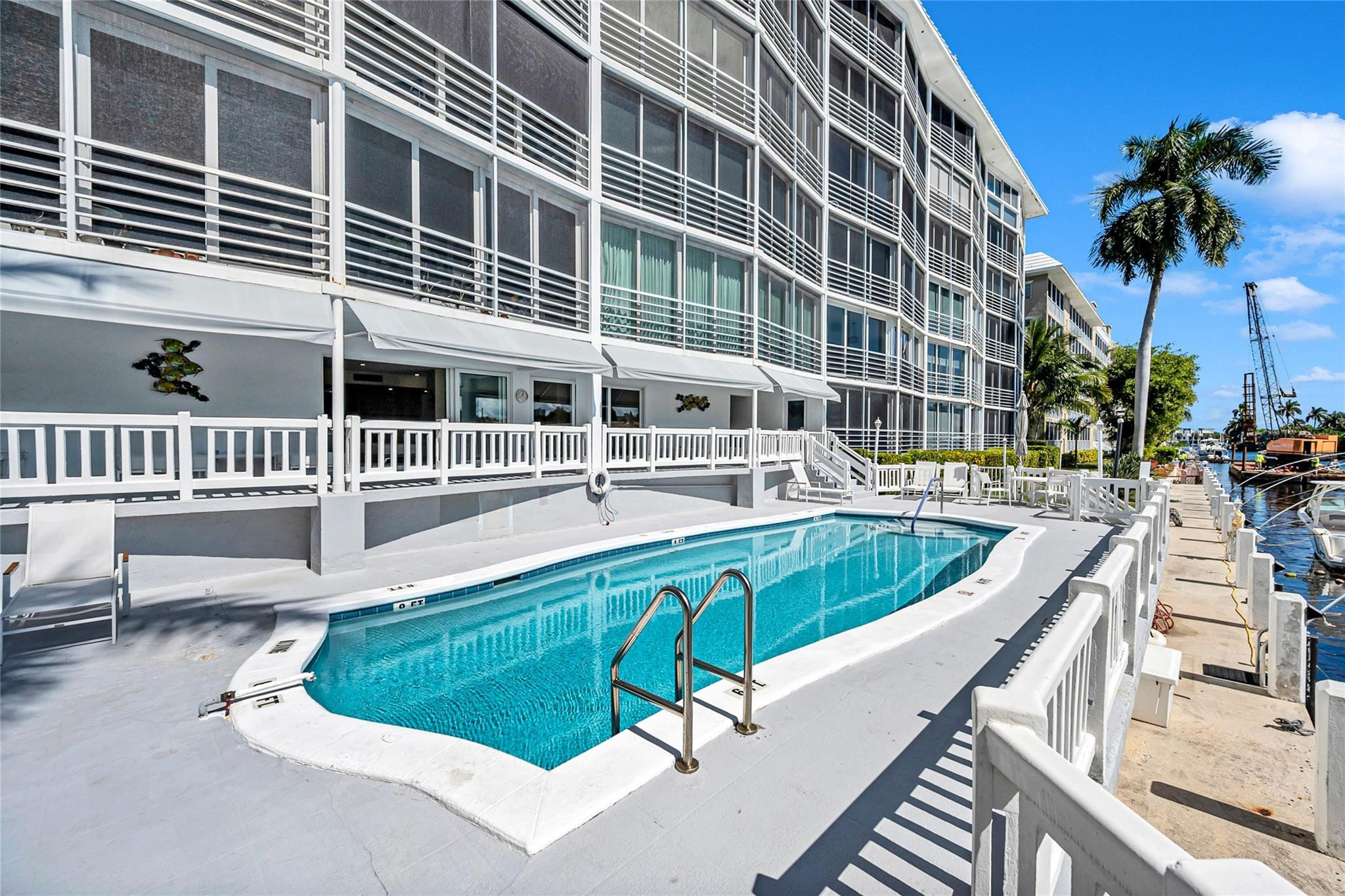 3050 NE 47th Ct 201
