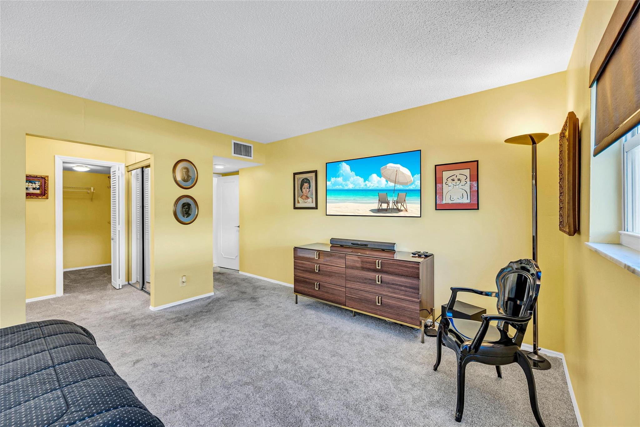 3050 NE 47th Ct 201