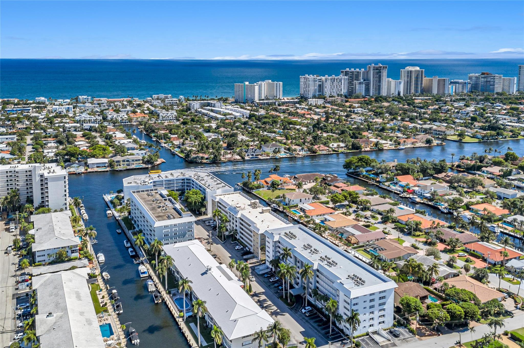 3050 NE 47th Ct 201